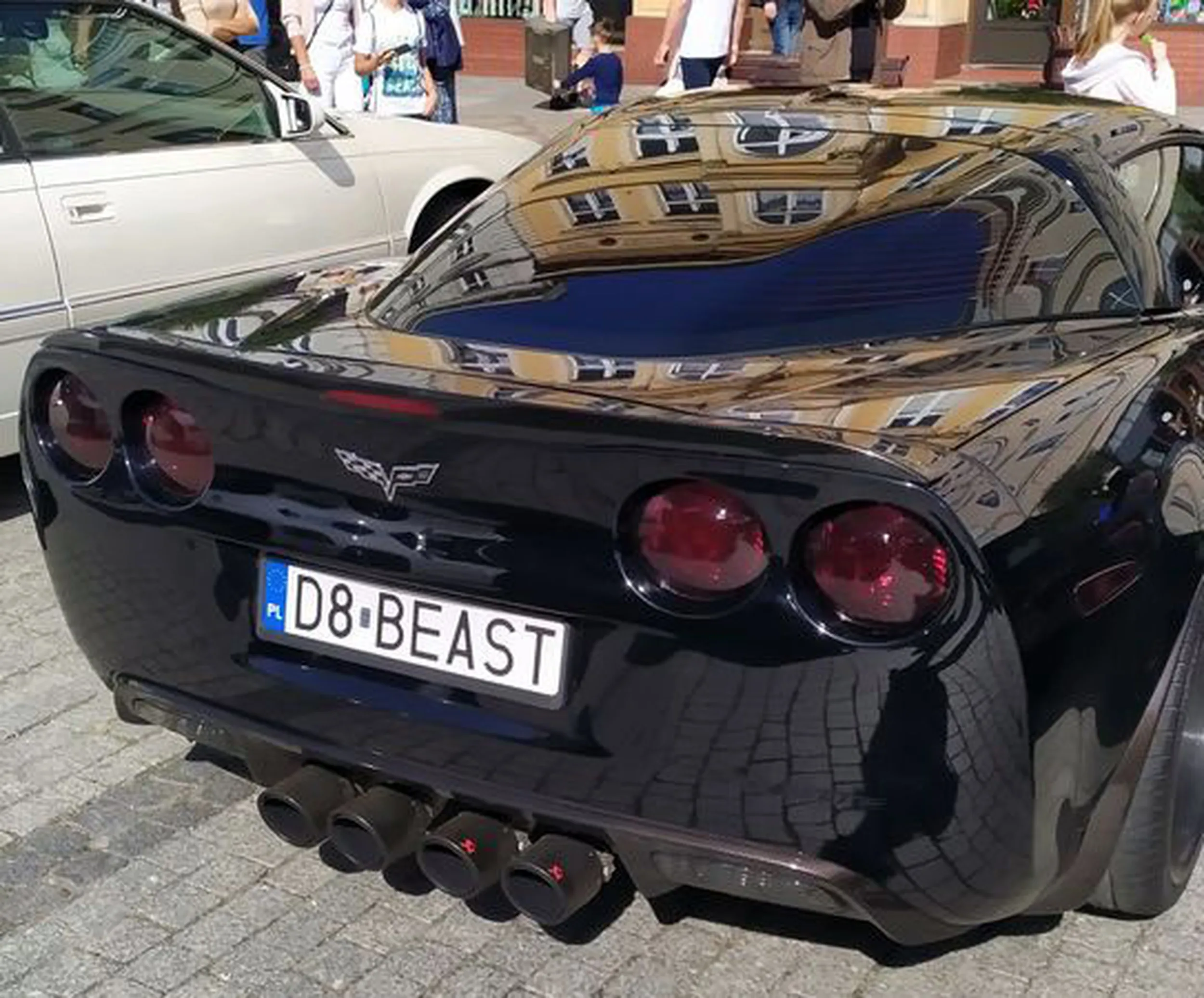 Fajny numer, blacha D8 BEAST