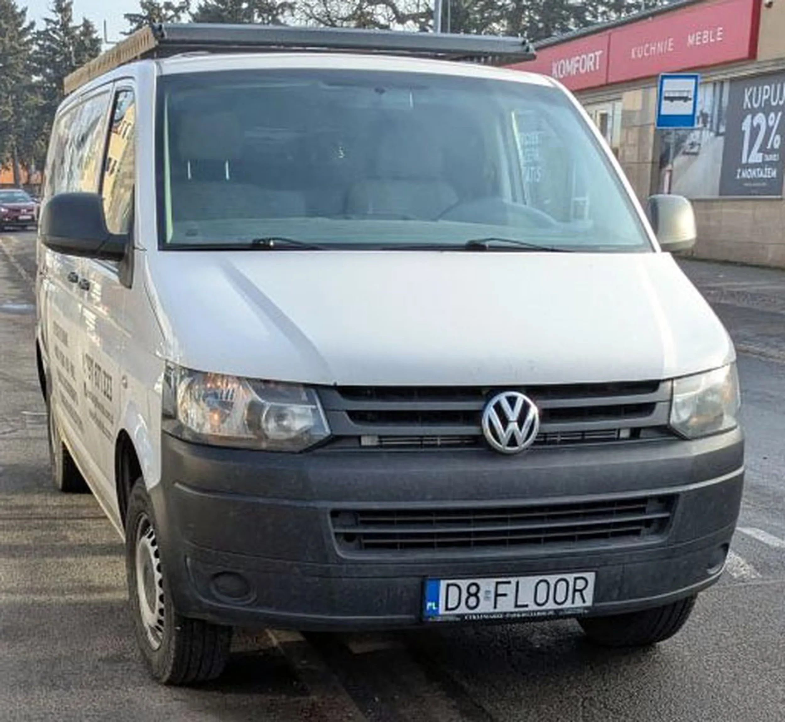 Fajny numer, blacha D8 FLOOR