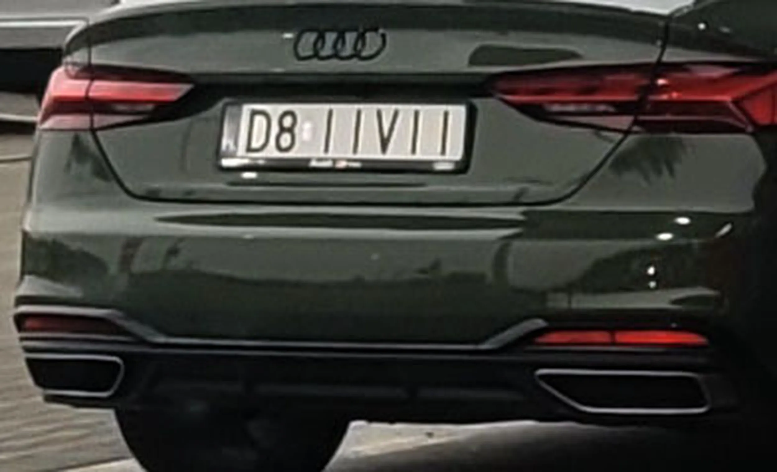 Fajny numer, blacha D8 IIVII