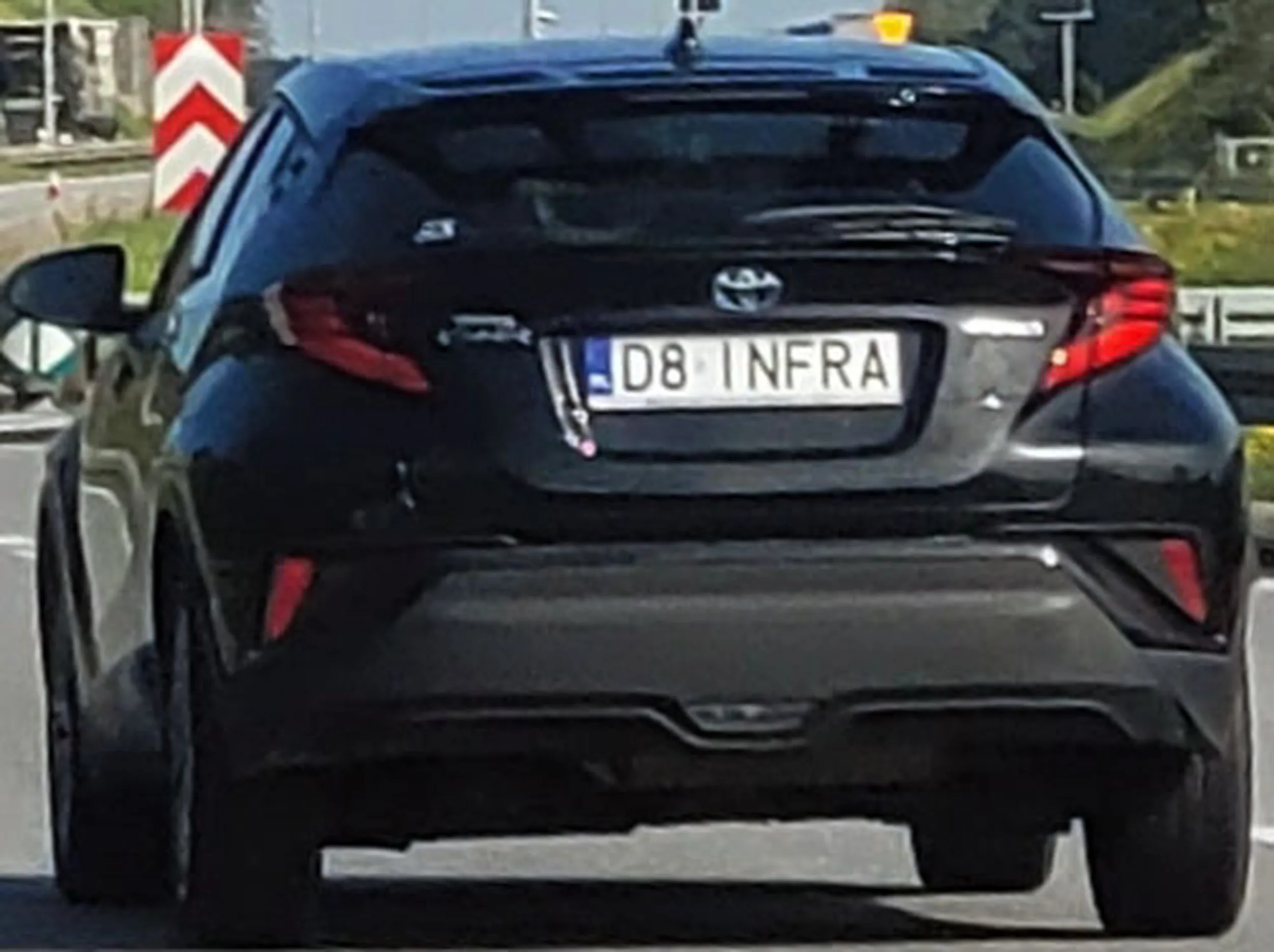 Fajny numer, blacha D8 INFRA
