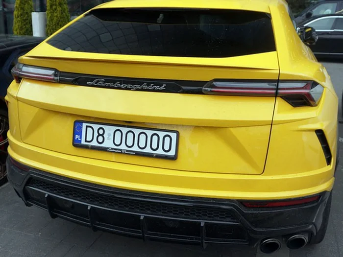 Fajny numer, blacha D8 OOO00