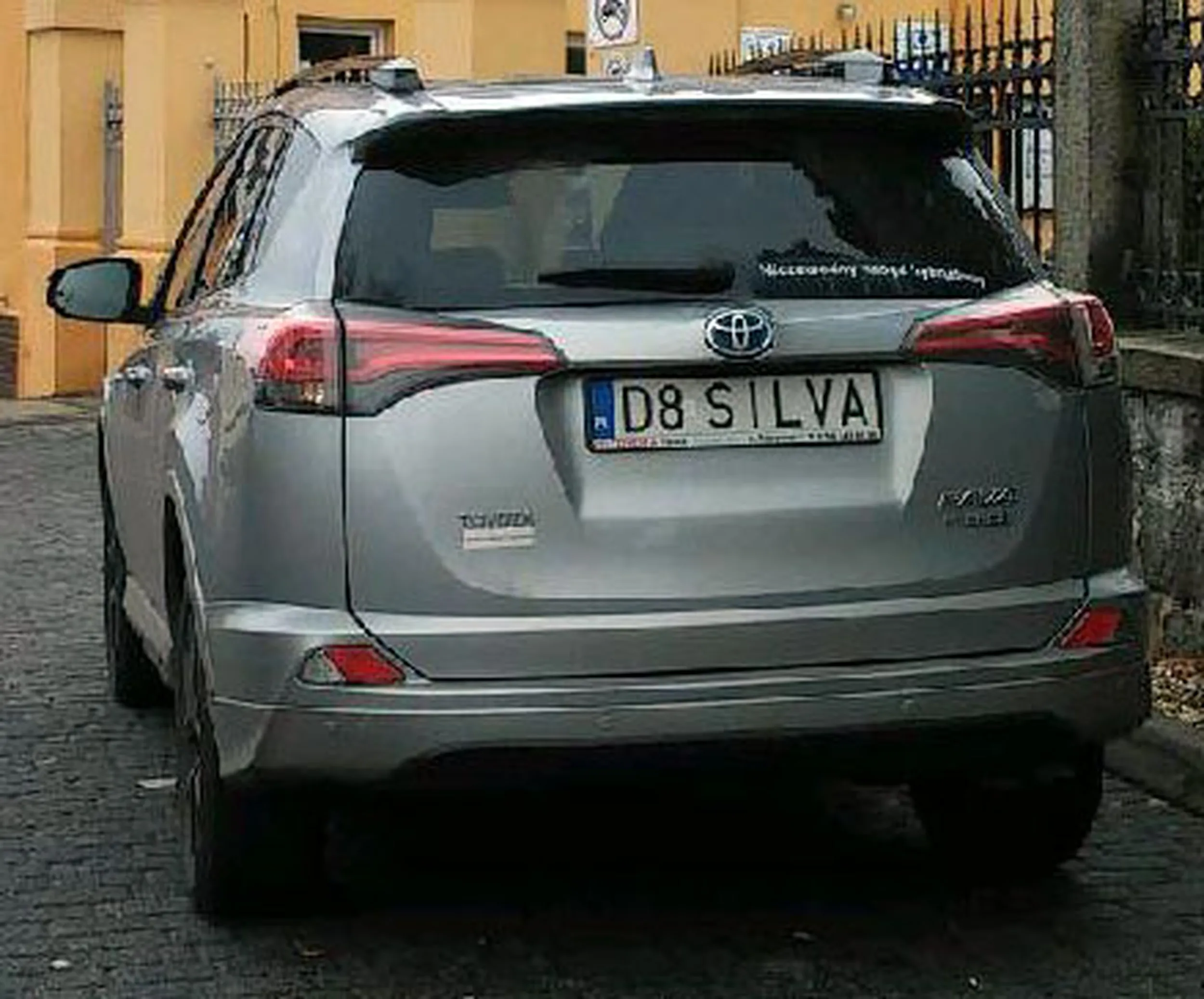 Fajny numer, blacha D8 SILVA