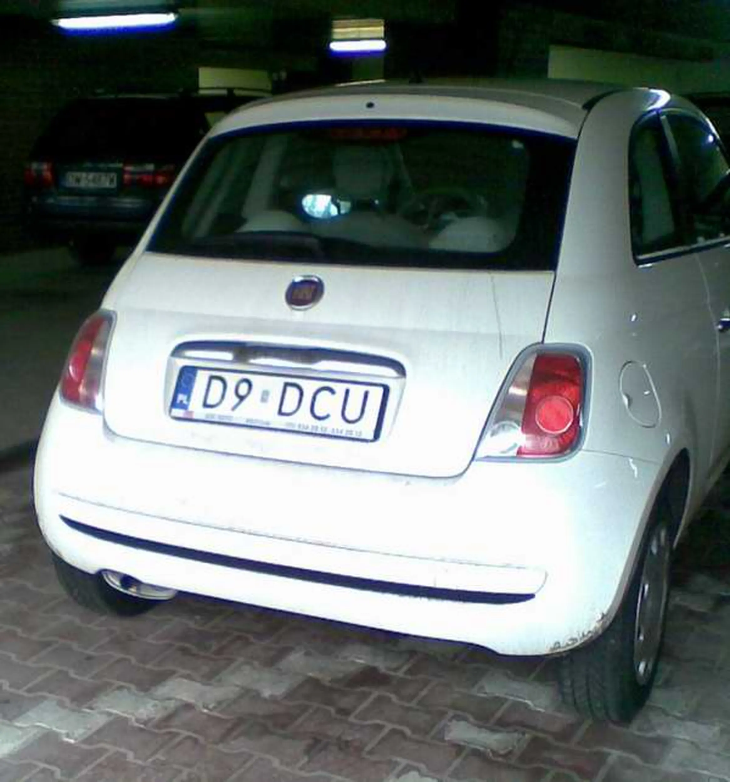 Fajny numer, blacha D9 DCU