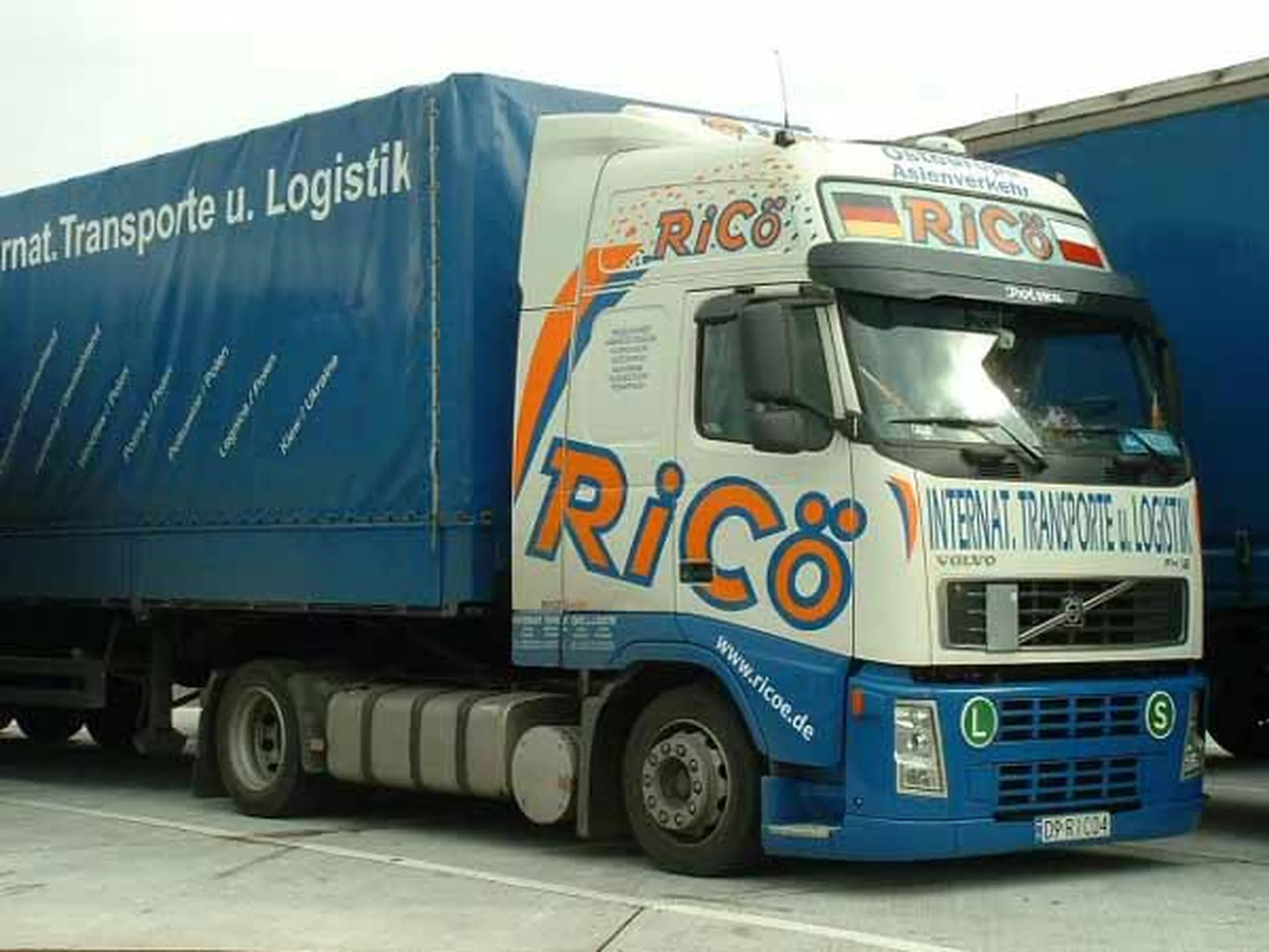 Fajny numer, blacha D9 RICO4