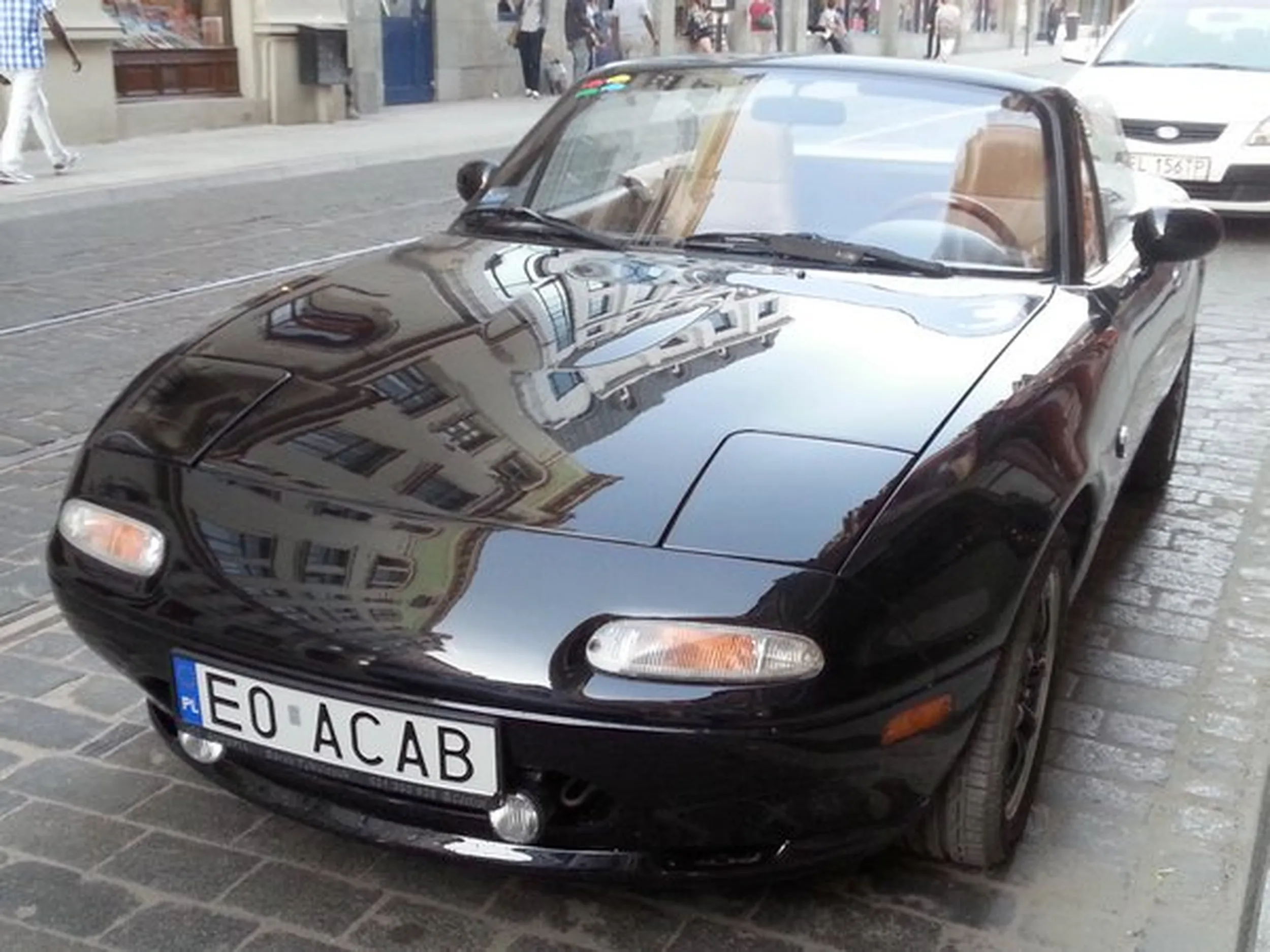 Fajny numer, blacha E0 ACAB