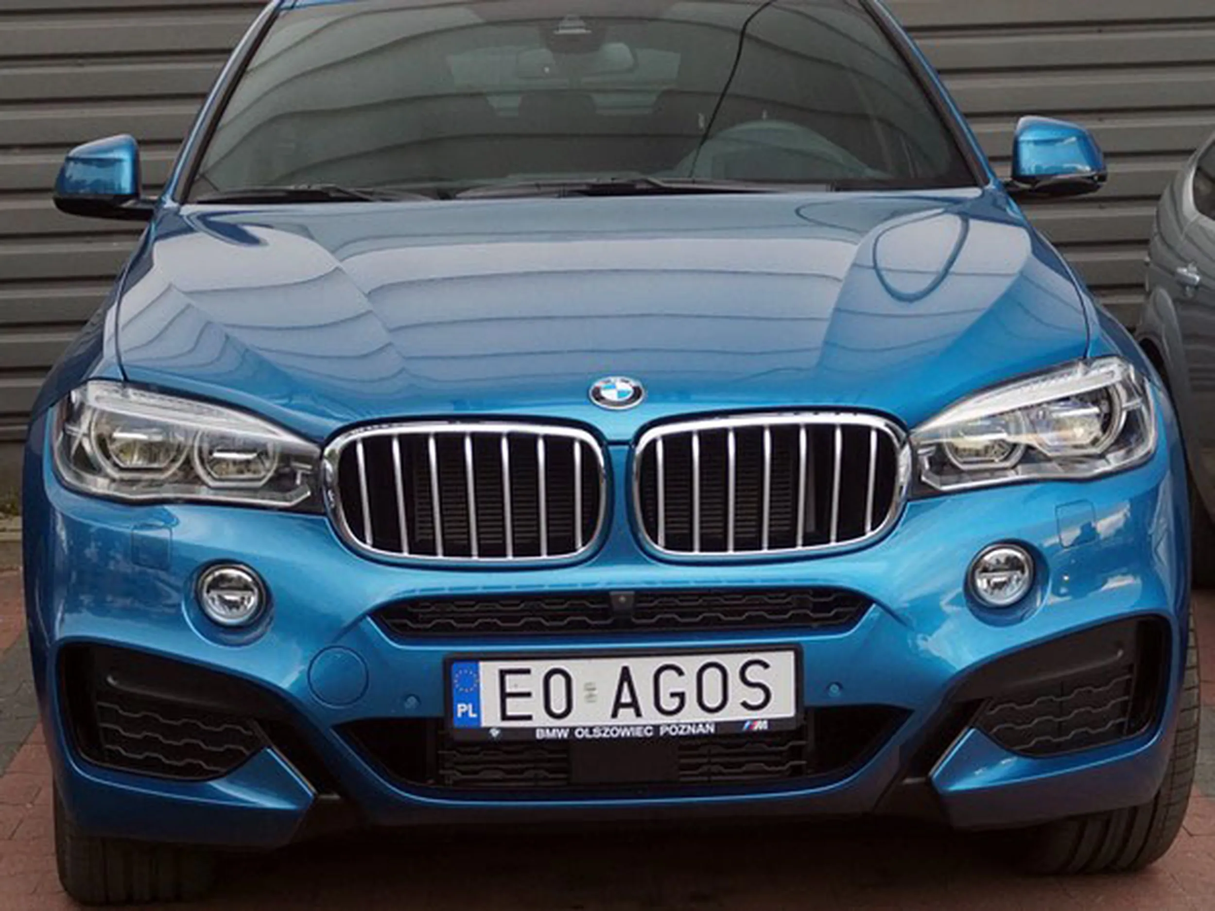 Fajny numer, blacha E0 AGOS