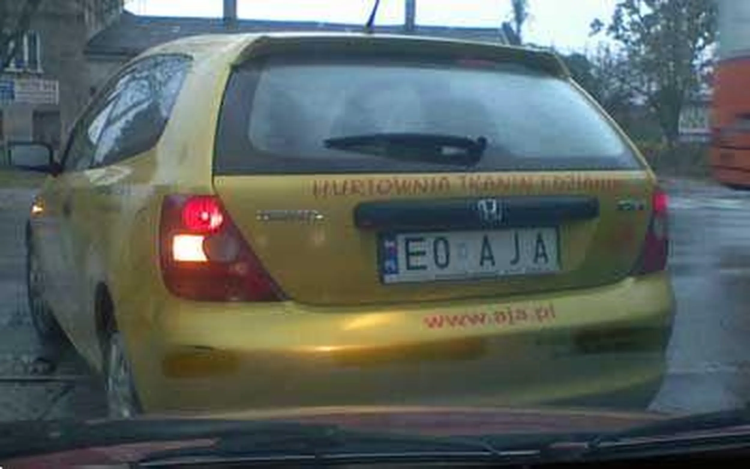 Fajny numer, blacha E0 AJA