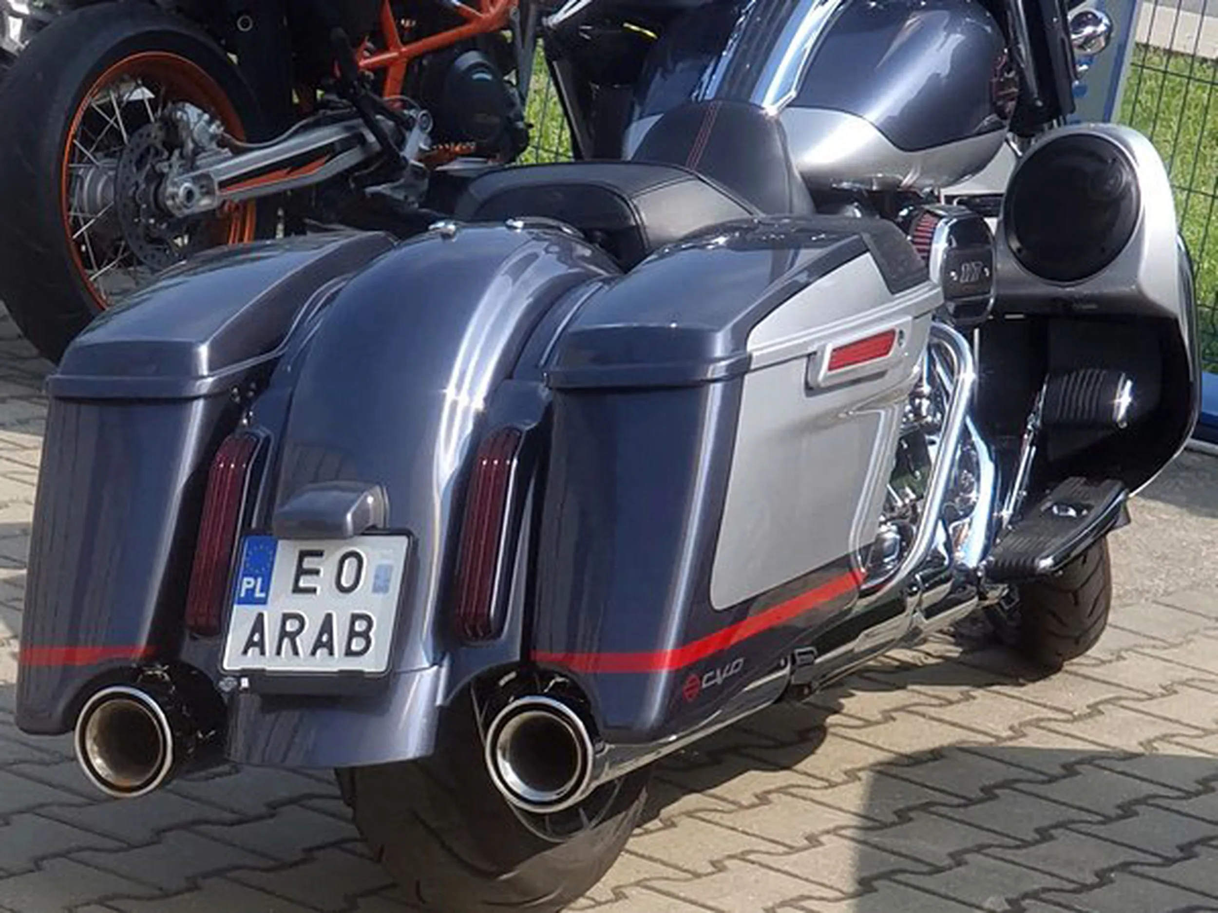 Fajny numer, blacha E0 ARAB