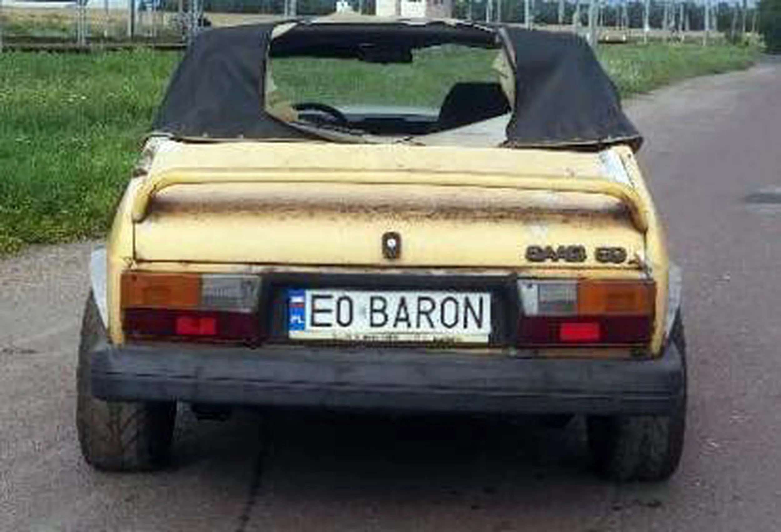 Fajny numer, blacha E0 BARON