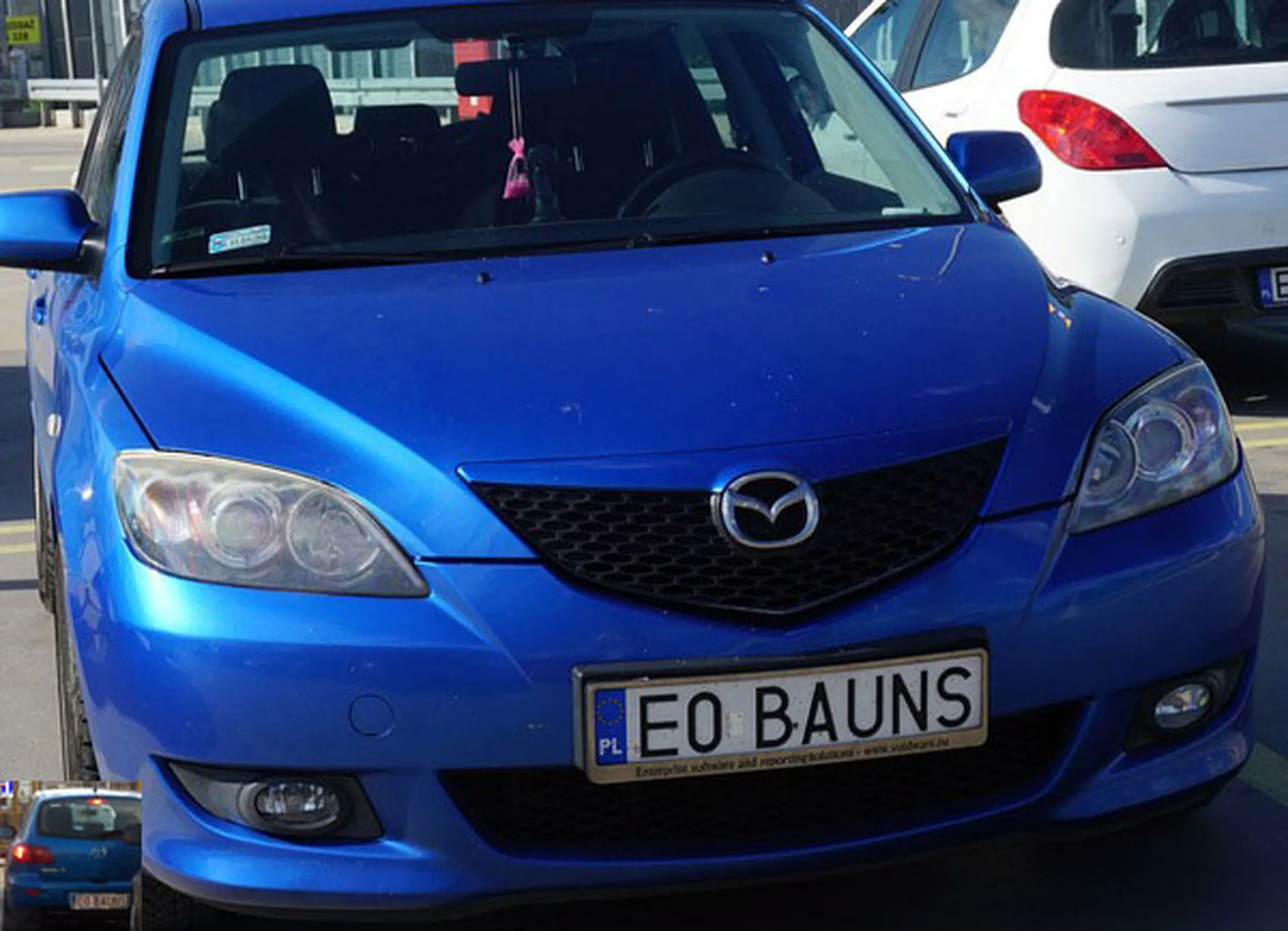 Fajny numer, blacha E0 BAUNS