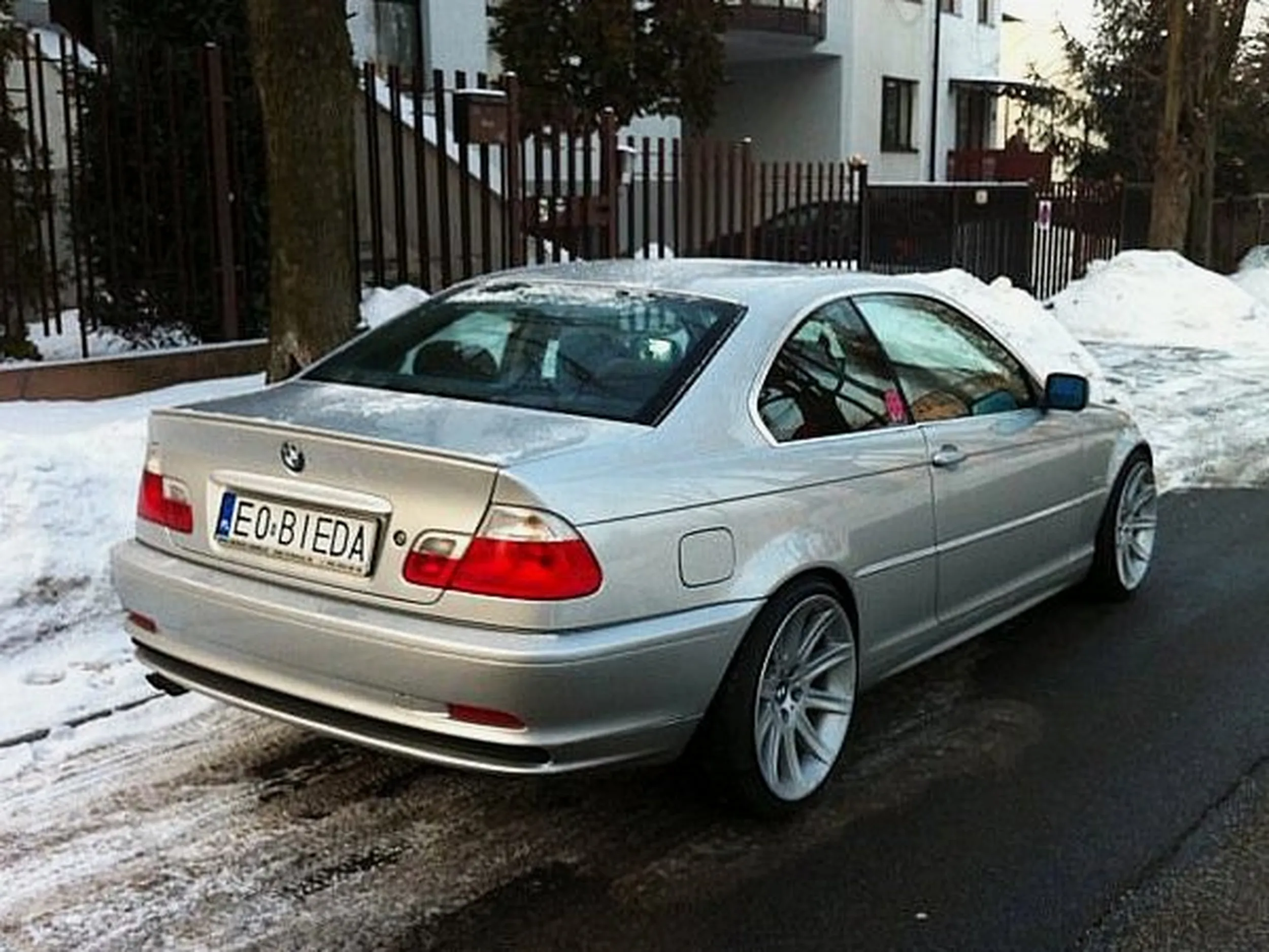 Fajny numer, blacha E0 BIEDA