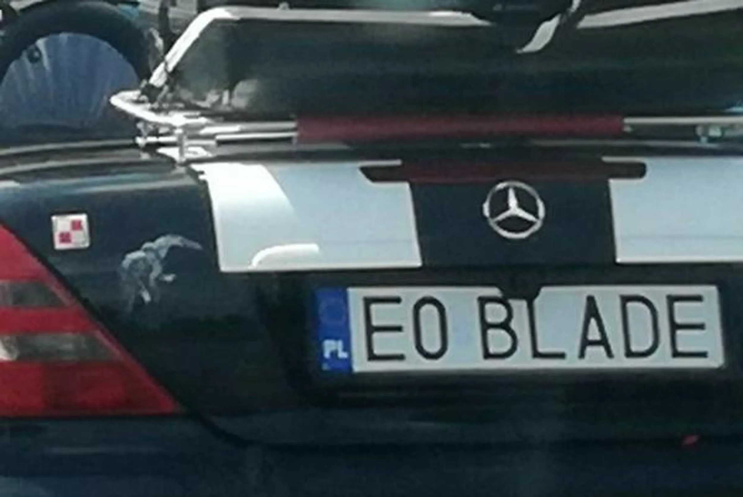 Fajny numer, blacha E0 BLADE