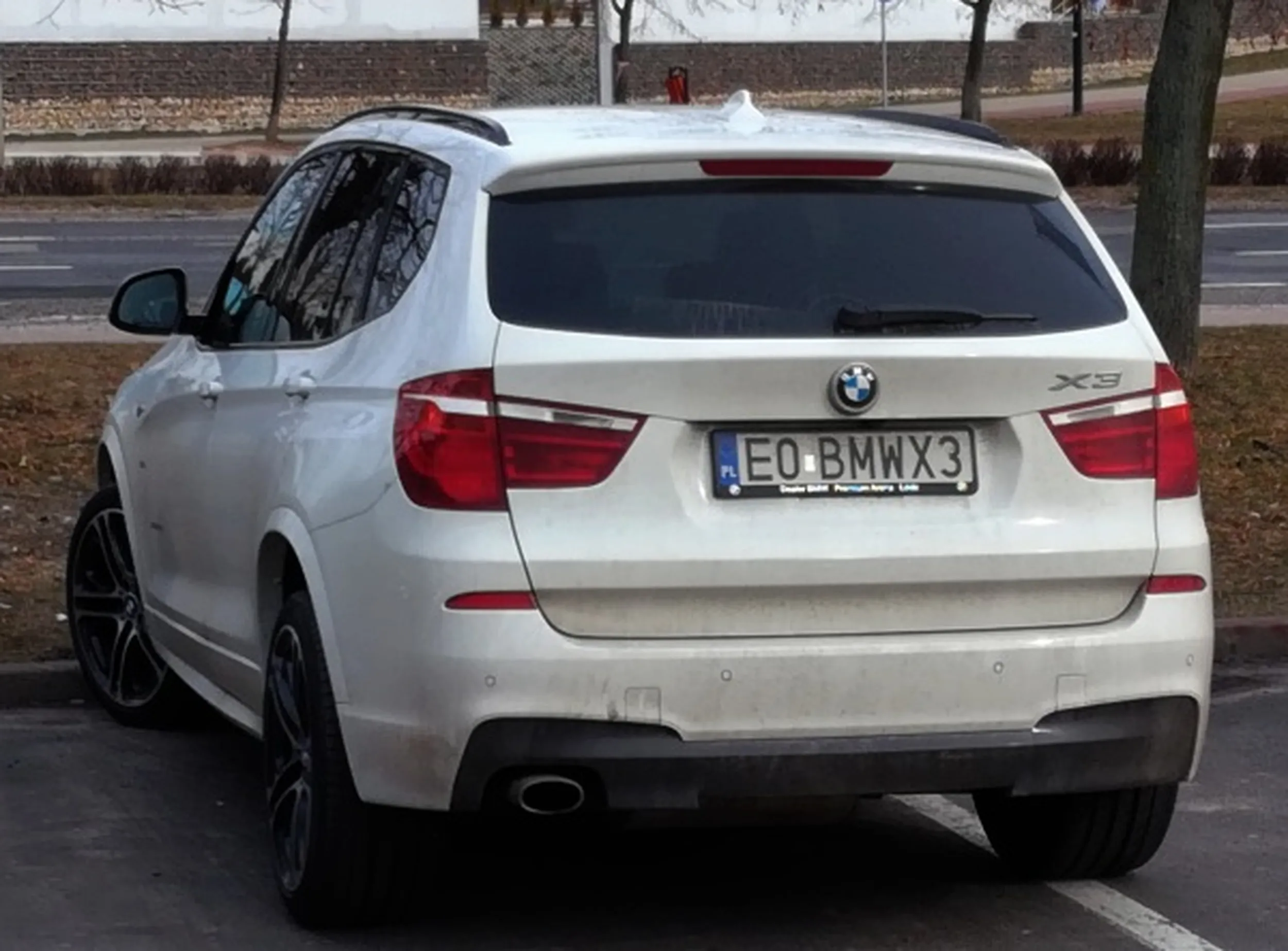Fajny numer, blacha E0 BMWX3