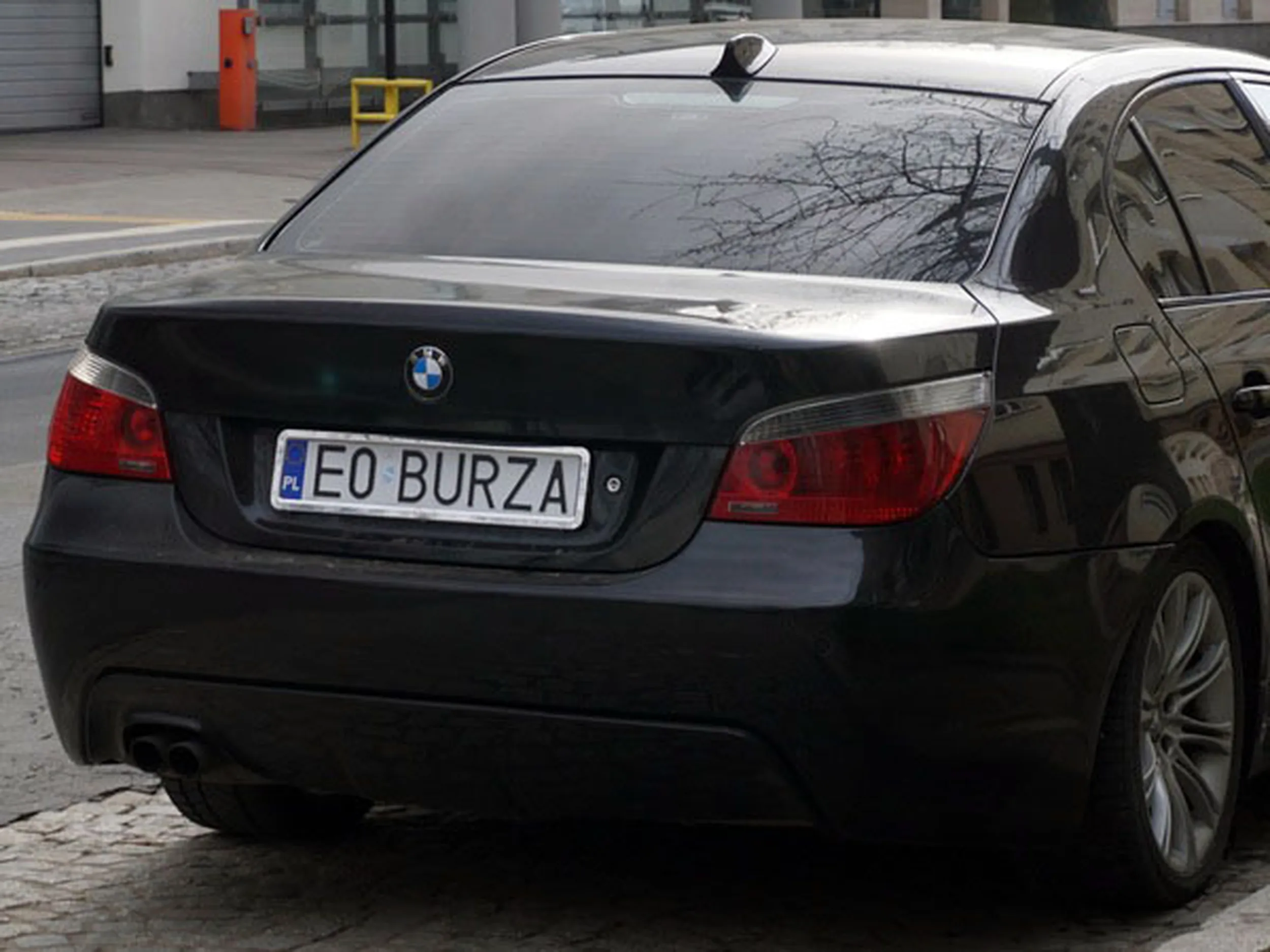 Fajny numer, blacha E0 BURZA