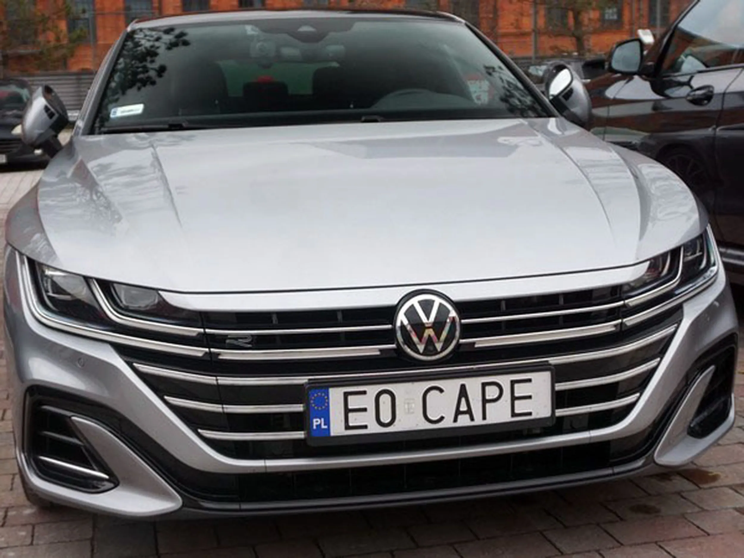 Fajny numer, blacha E0 CAPE