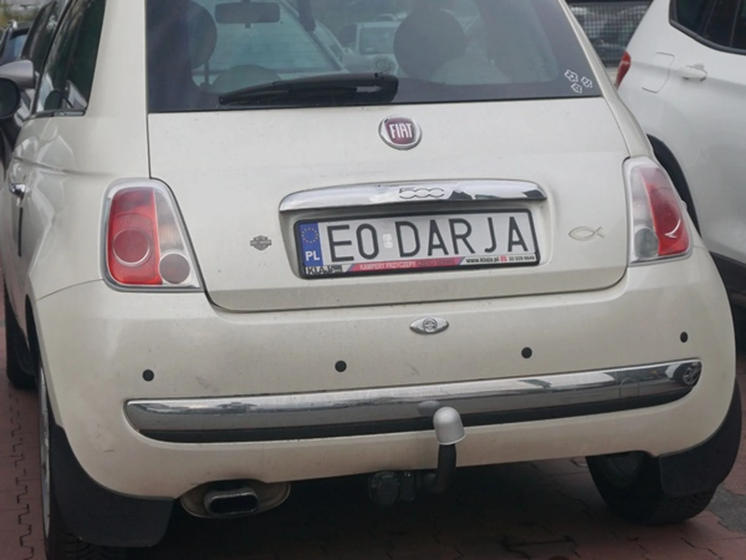 Fajny numer, blacha E0 DARJA