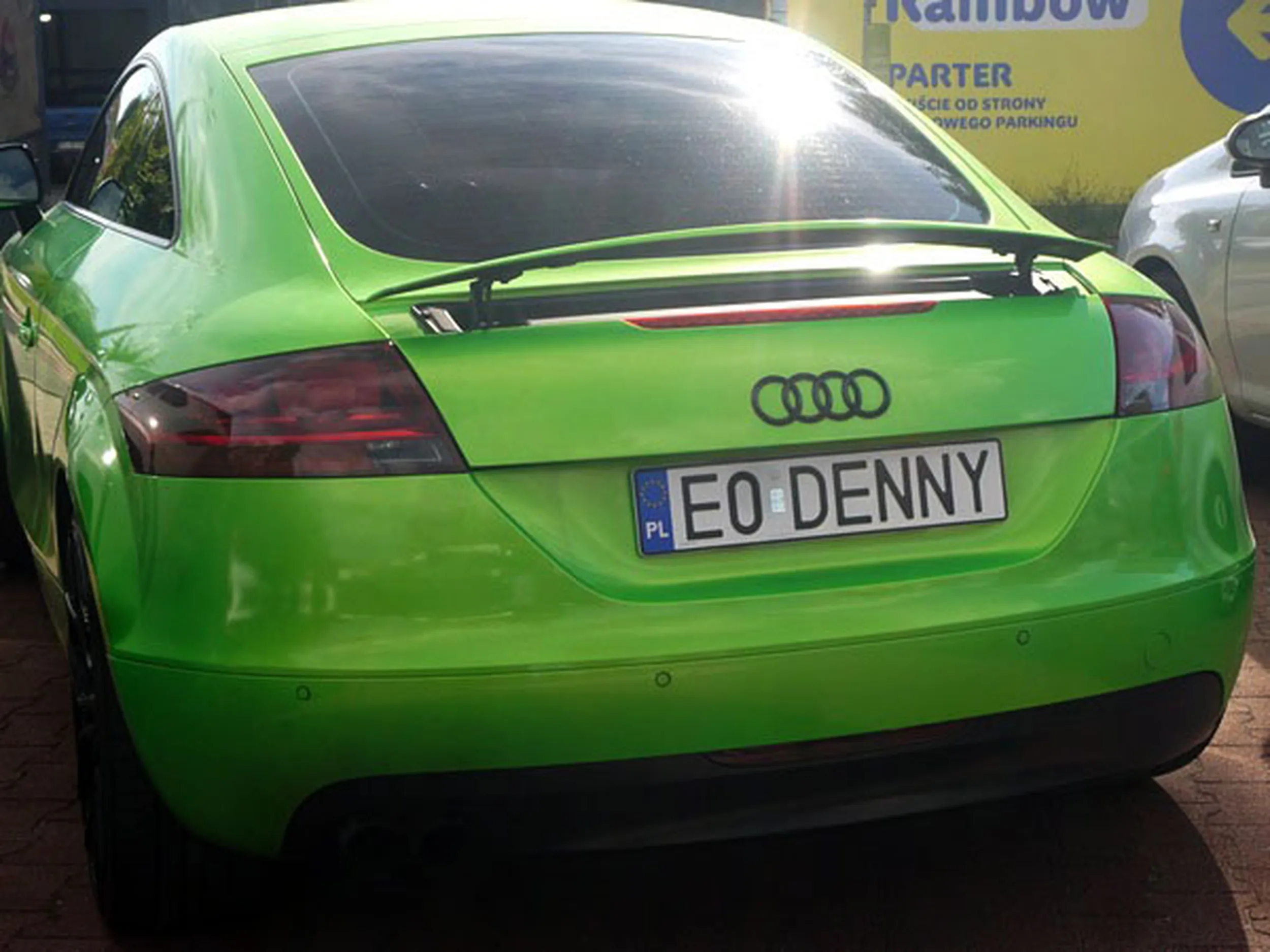 Fajny numer, blacha E0 DENNY