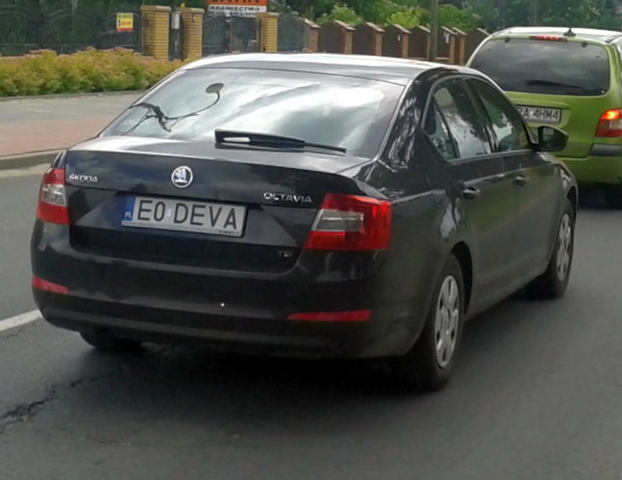 Fajny numer, blacha E0 DEVA