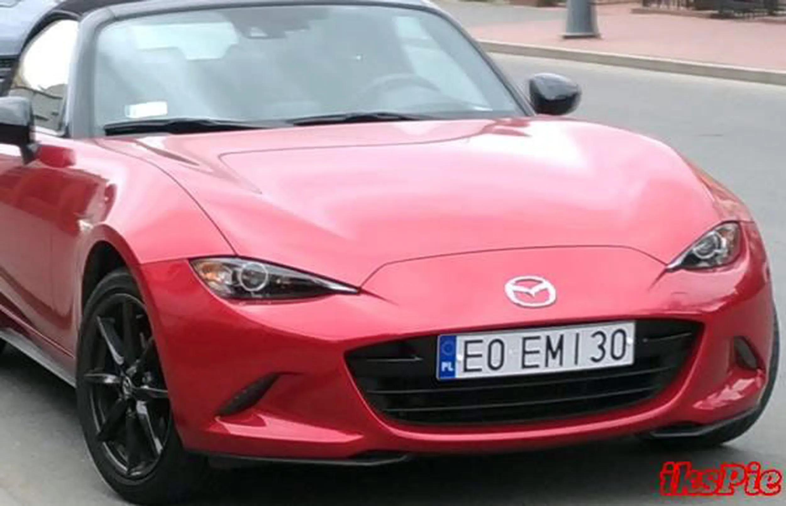 Fajny numer, blacha E0 EMI30