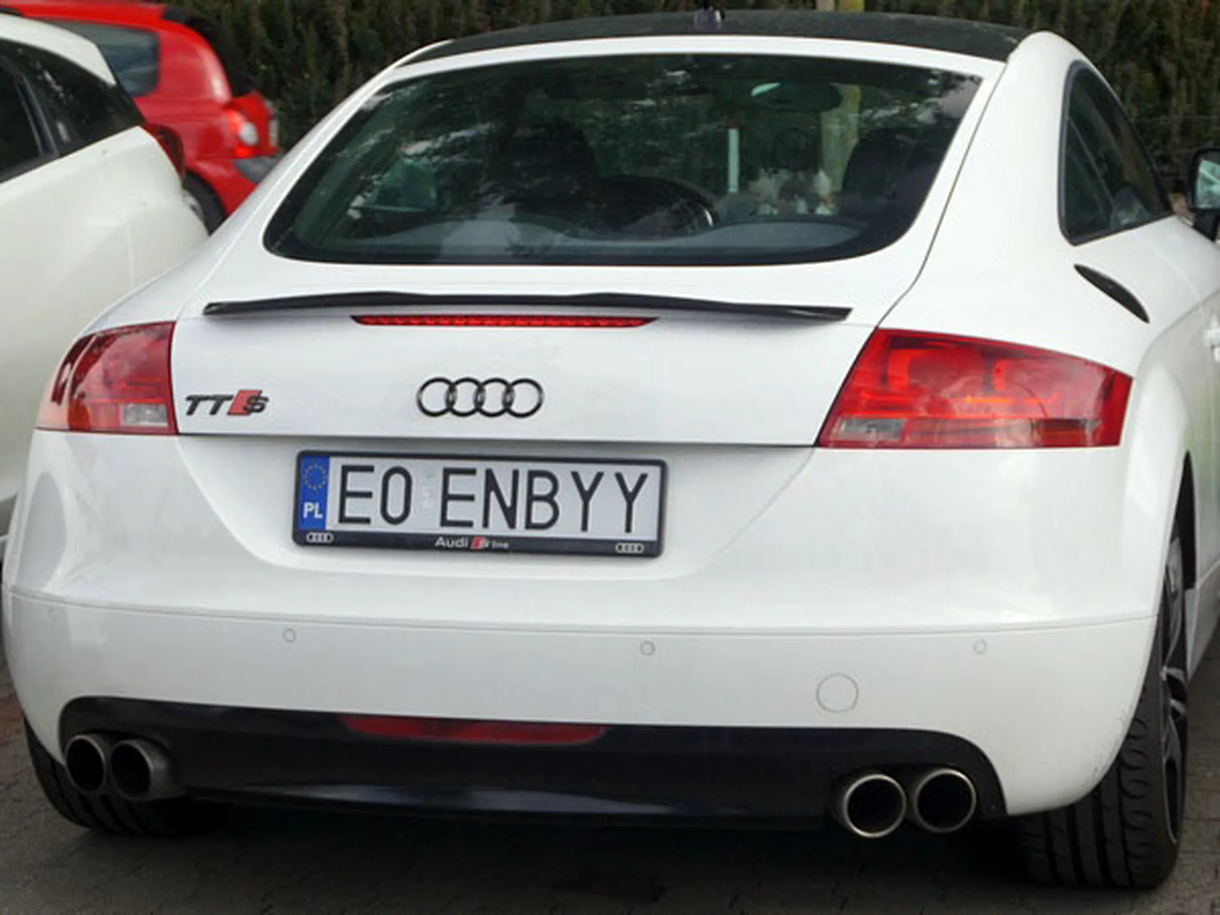 Fajny numer, blacha E0 ENBYY