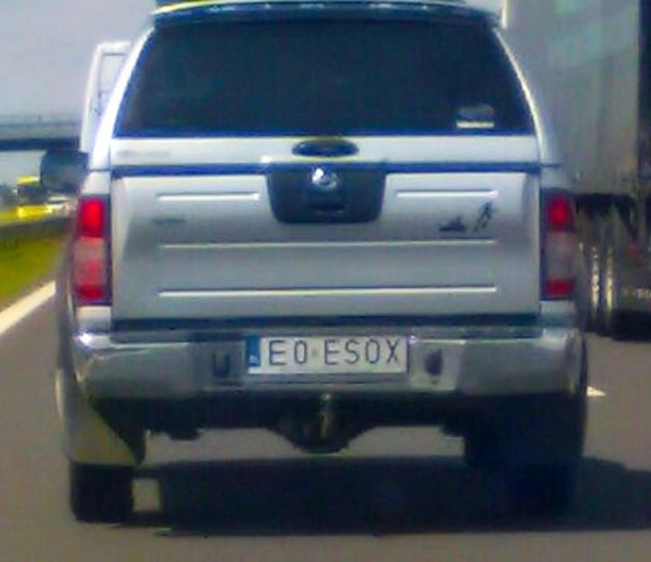 Fajny numer, blacha E0 ESOX