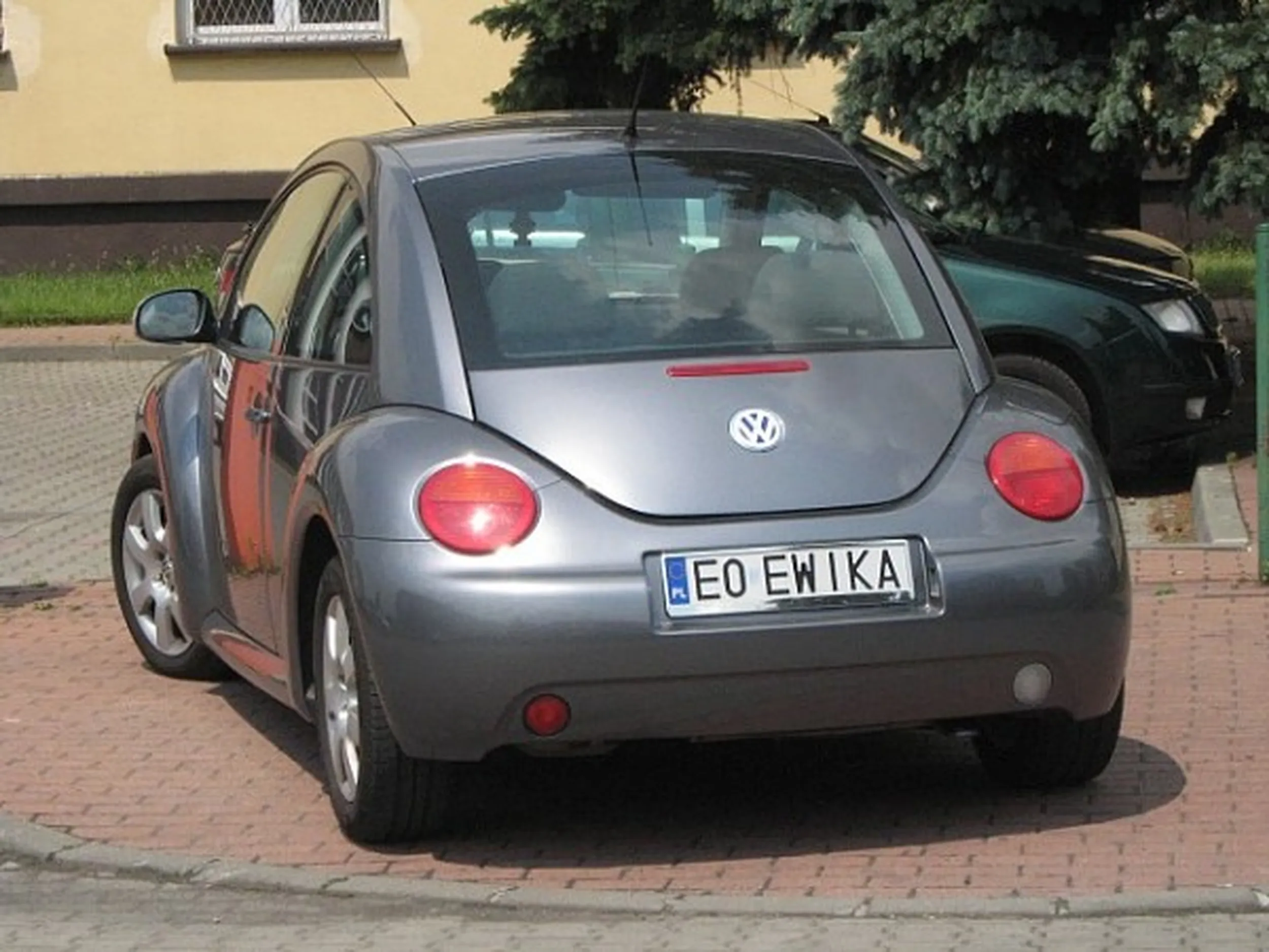 Fajny numer, blacha E0 EWIKA