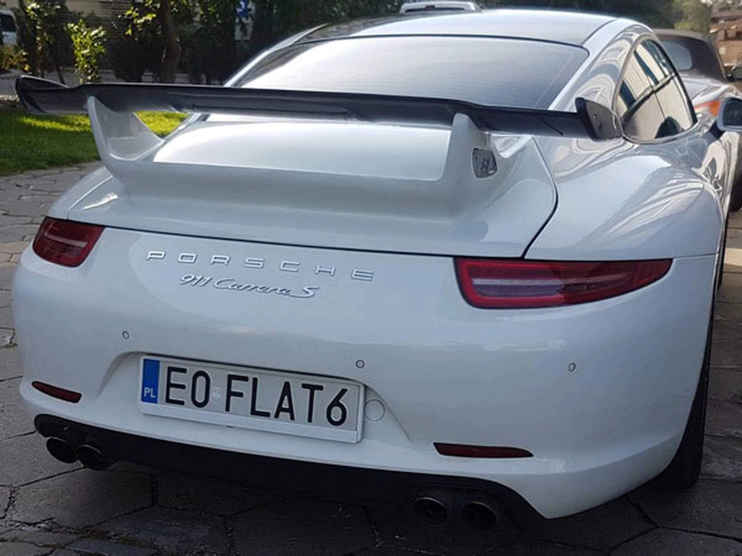 Fajny numer, blacha E0 FLAT6