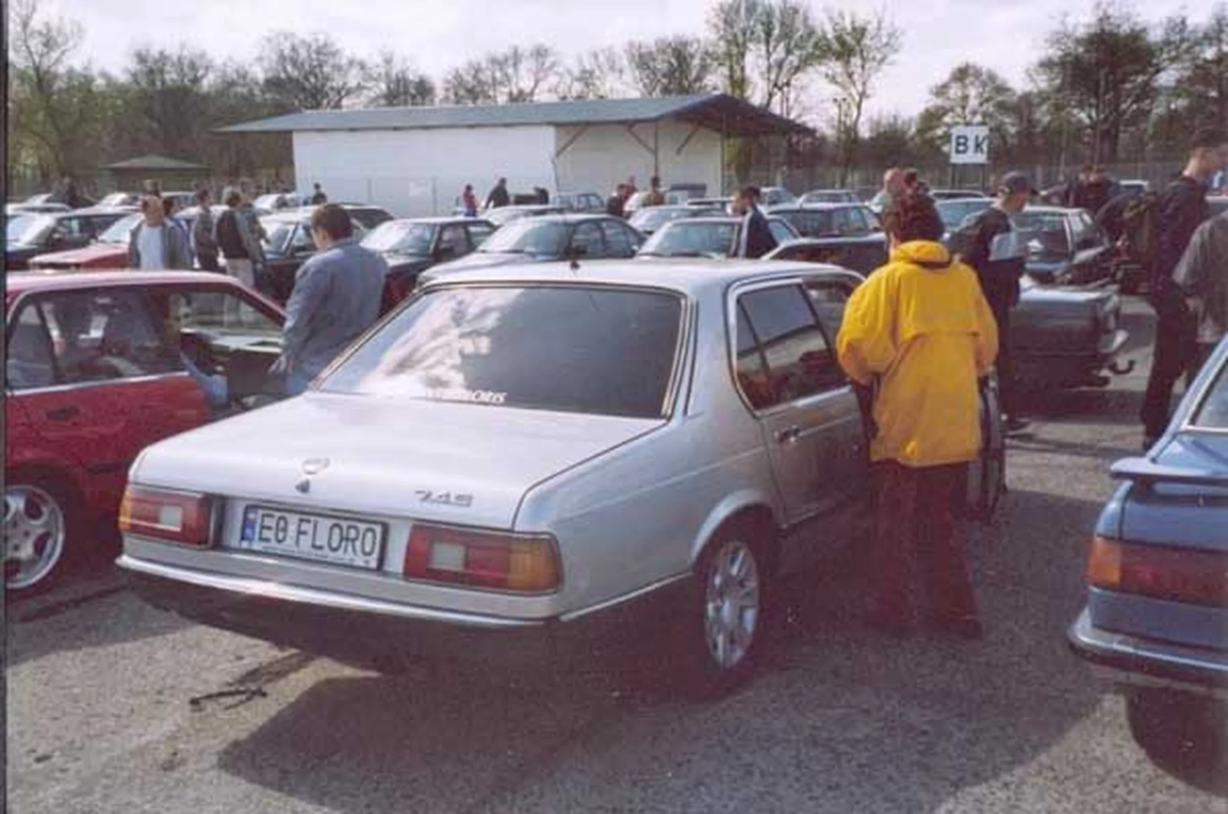 Fajny numer, blacha E0 FLORO