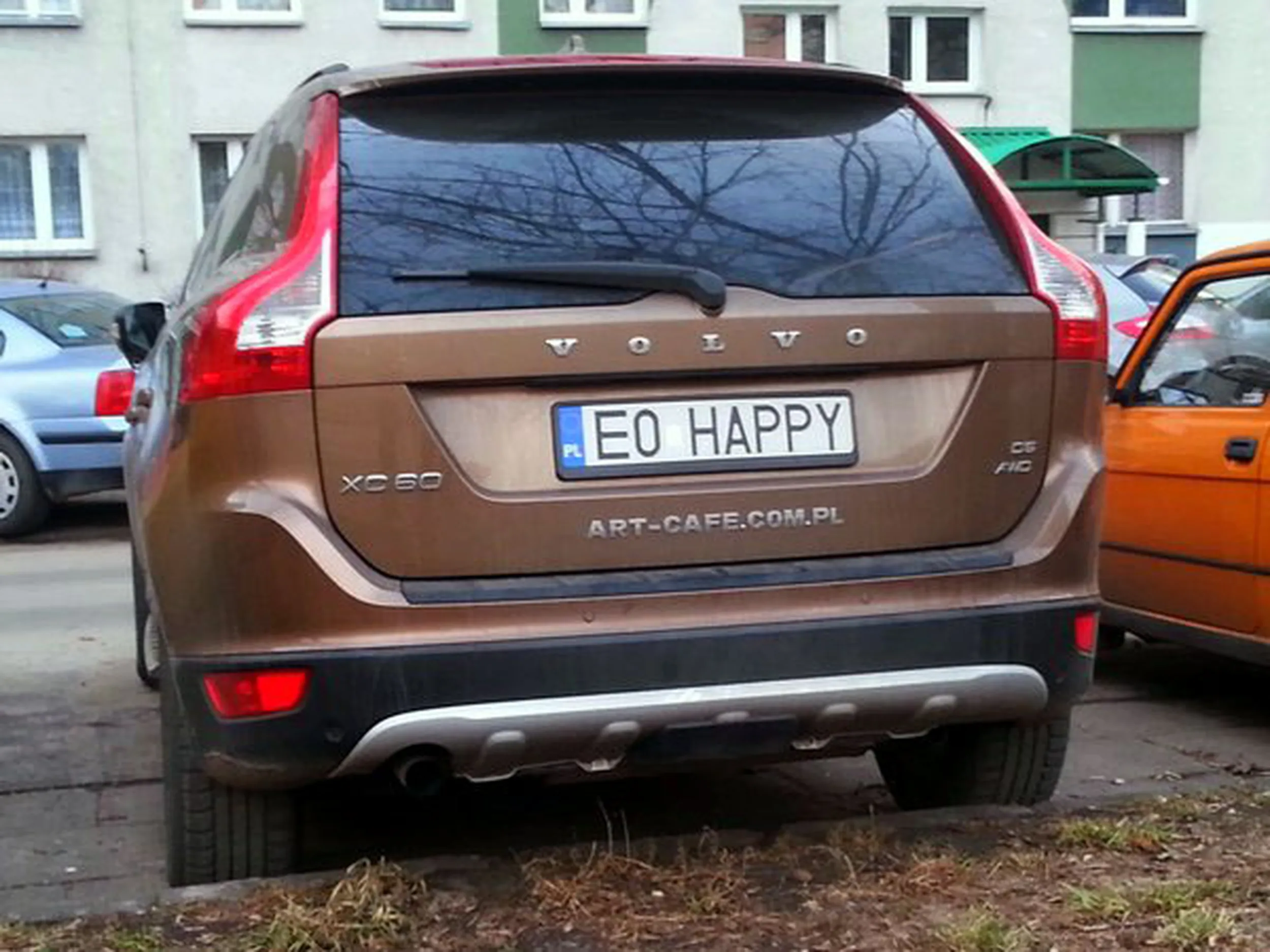 Fajny numer, blacha E0 HAPPY