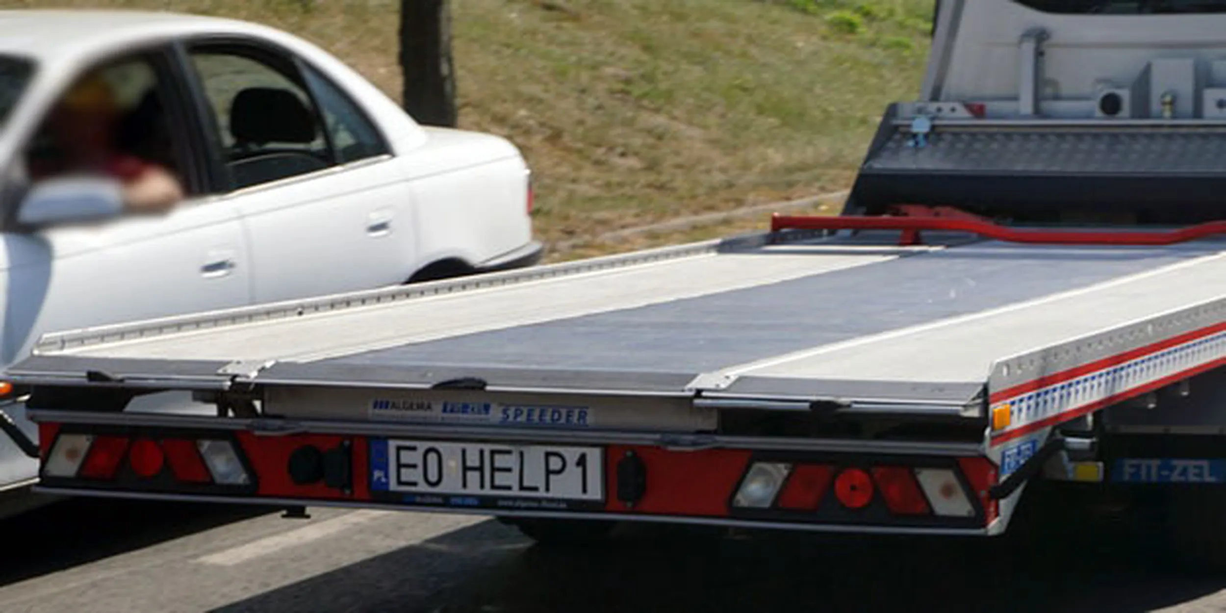 Fajny numer, blacha E0 HELP1