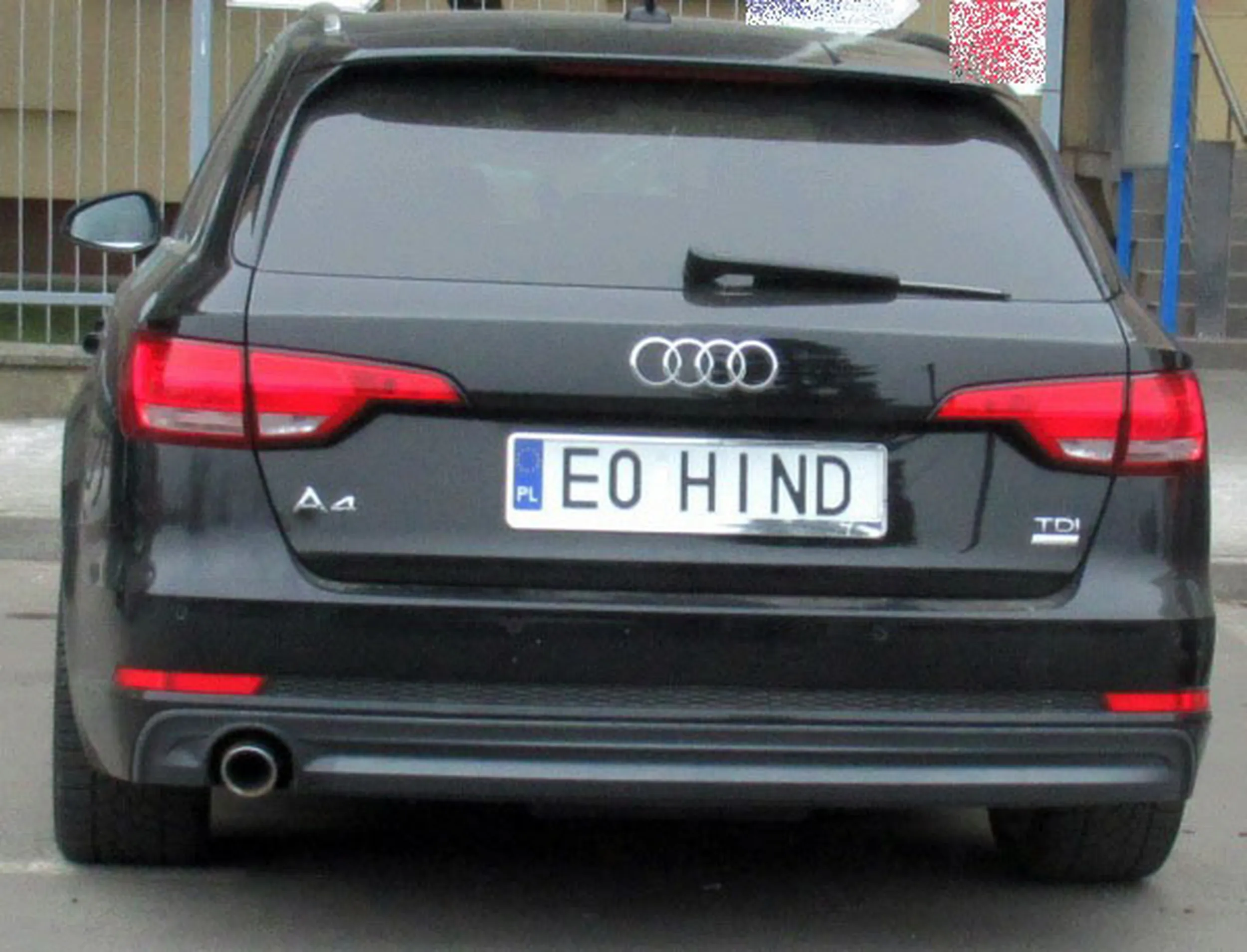 Fajny numer, blacha E0 HIND