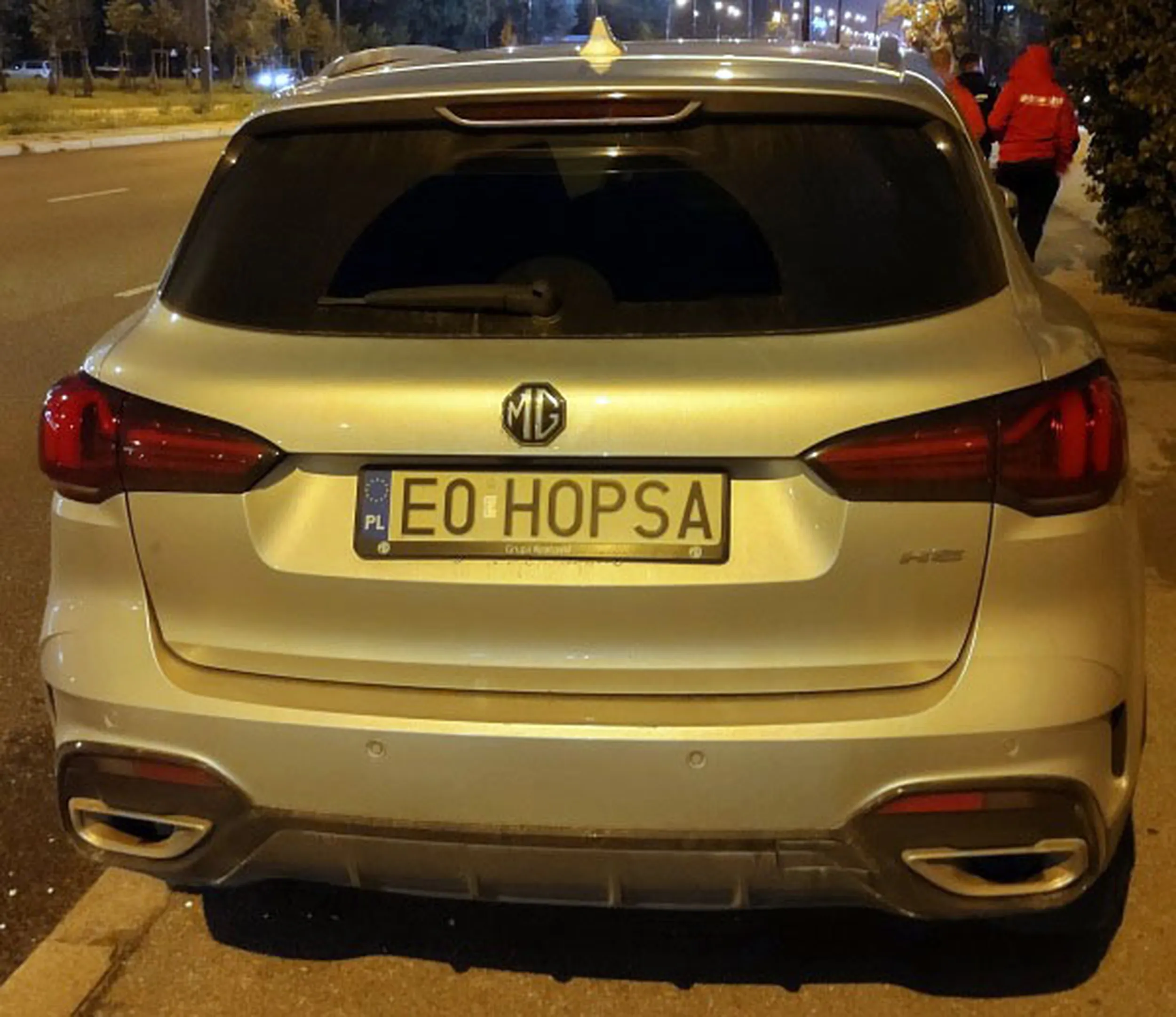 Fajny numer, blacha E0 HOPSA