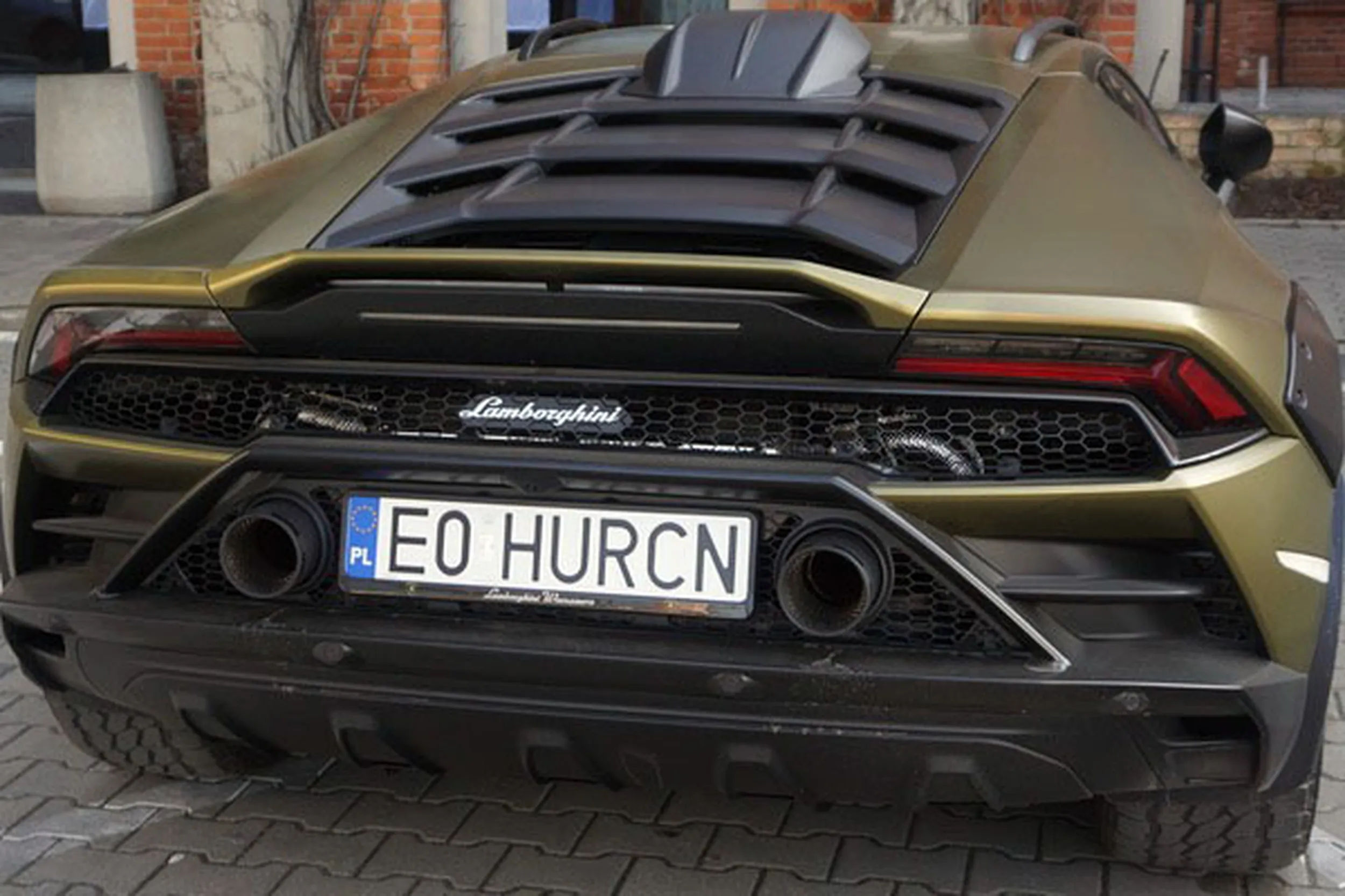 Fajny numer, blacha E0 HURCN