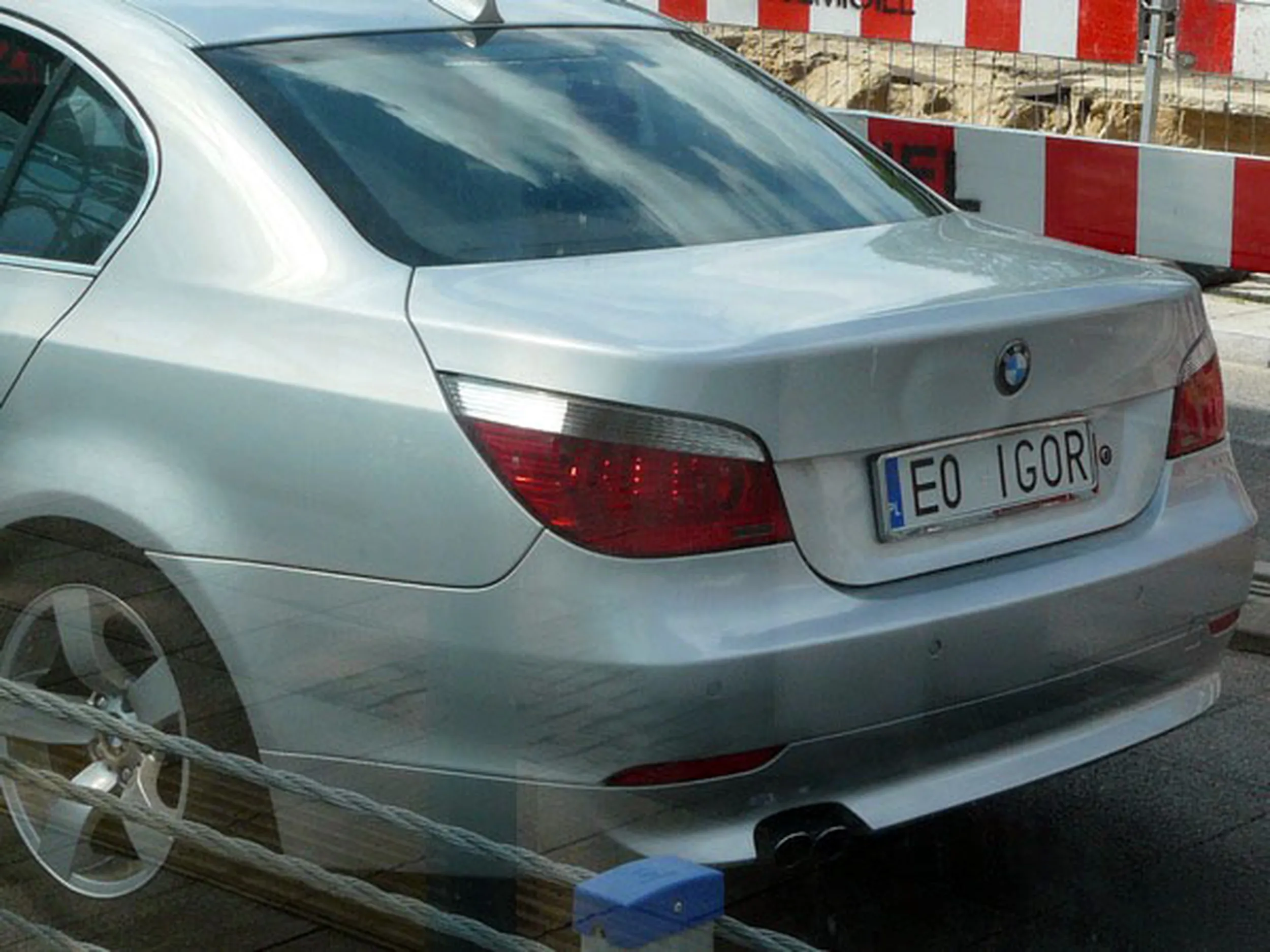 Fajny numer, blacha E0 IGOR