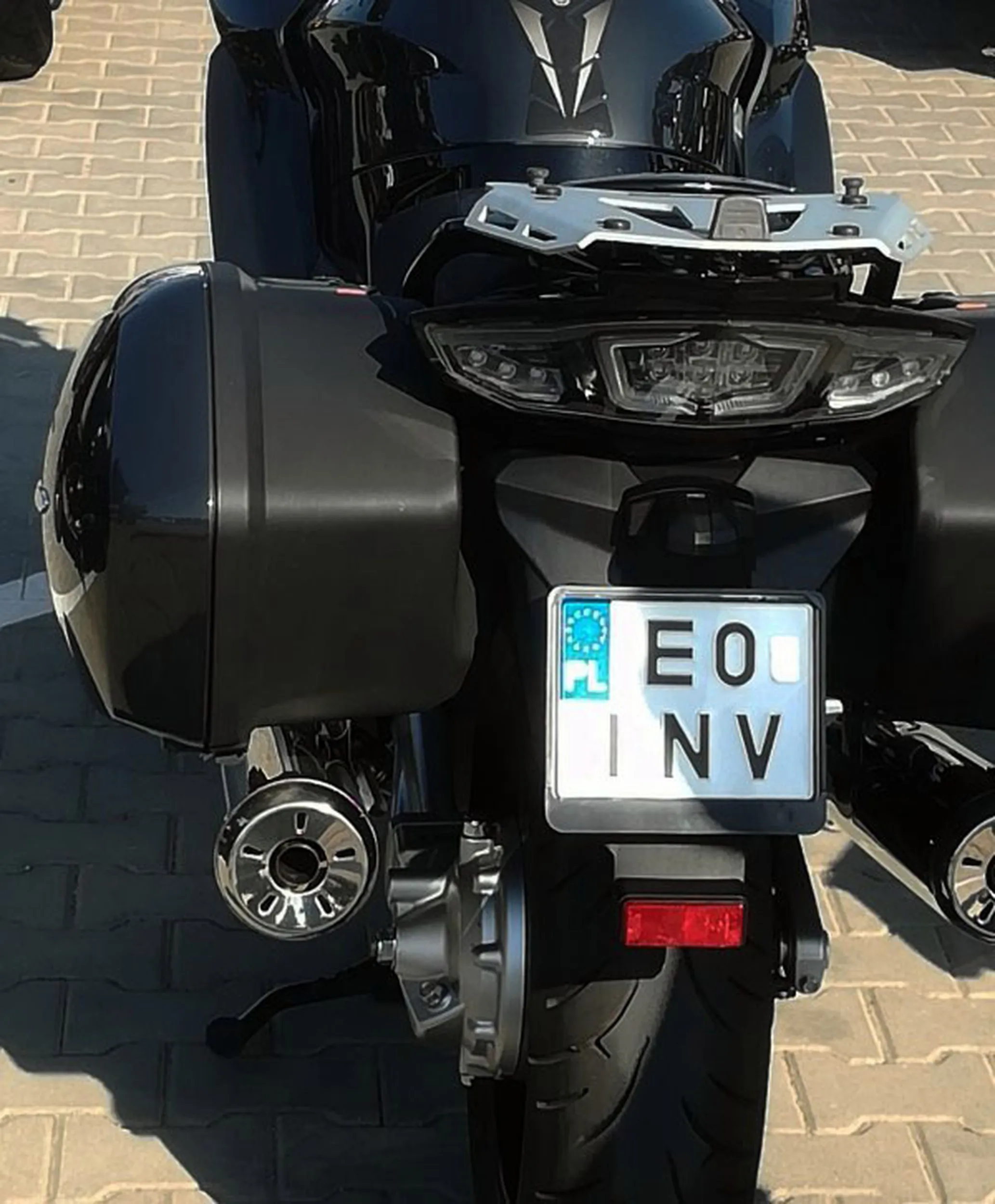 Fajny numer, blacha E0 INV