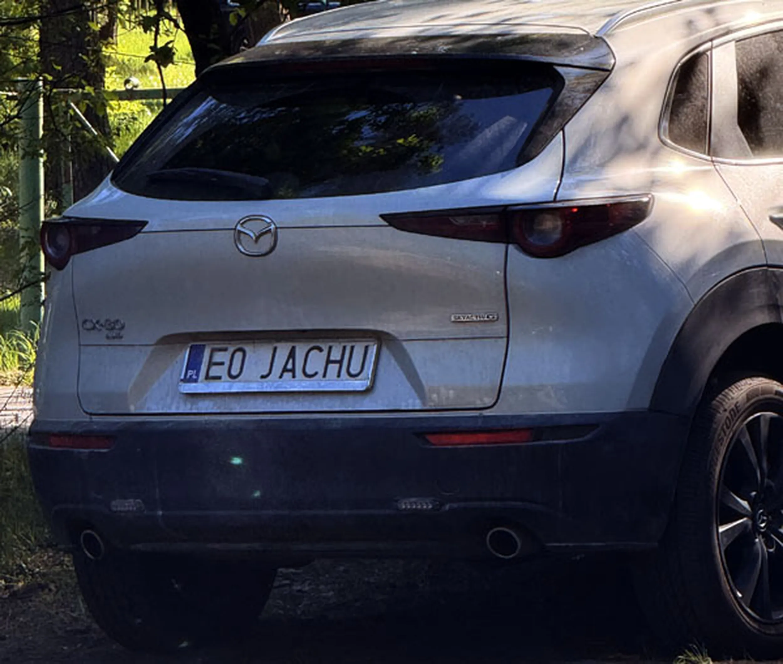 Fajny numer, blacha E0 JACHU