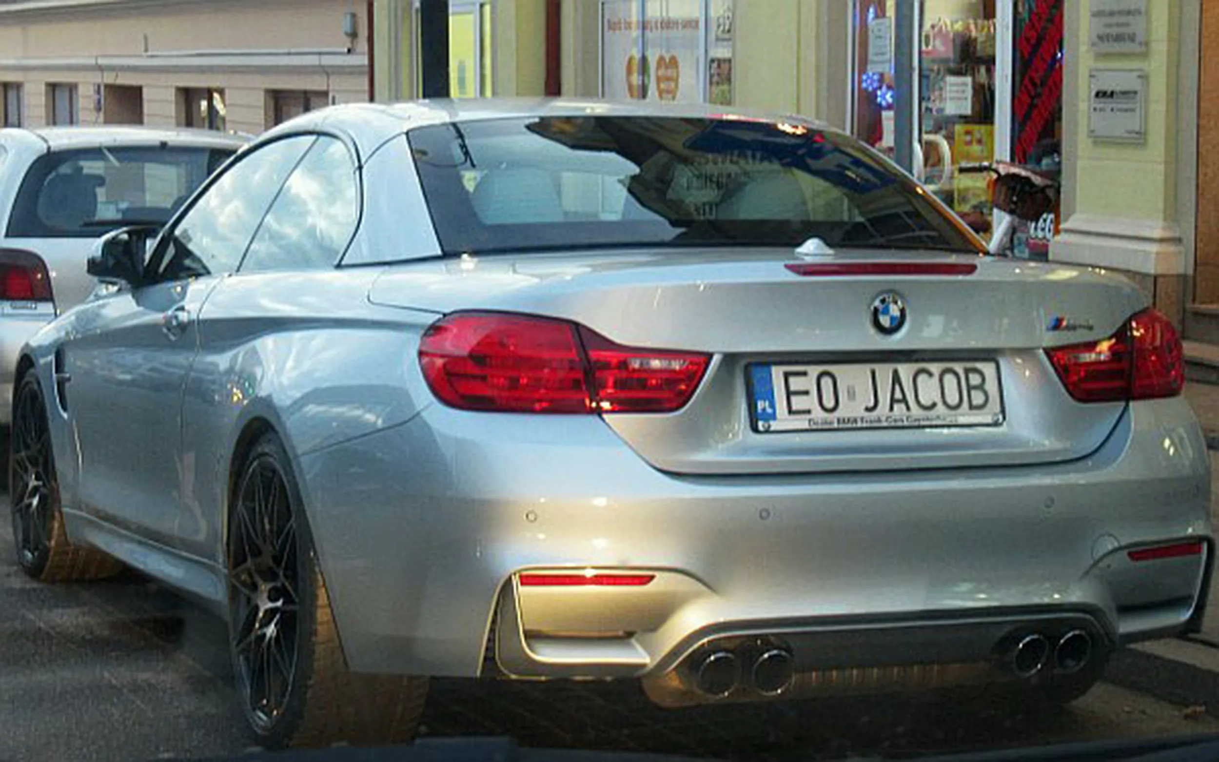 Fajny numer, blacha E0 JACOB