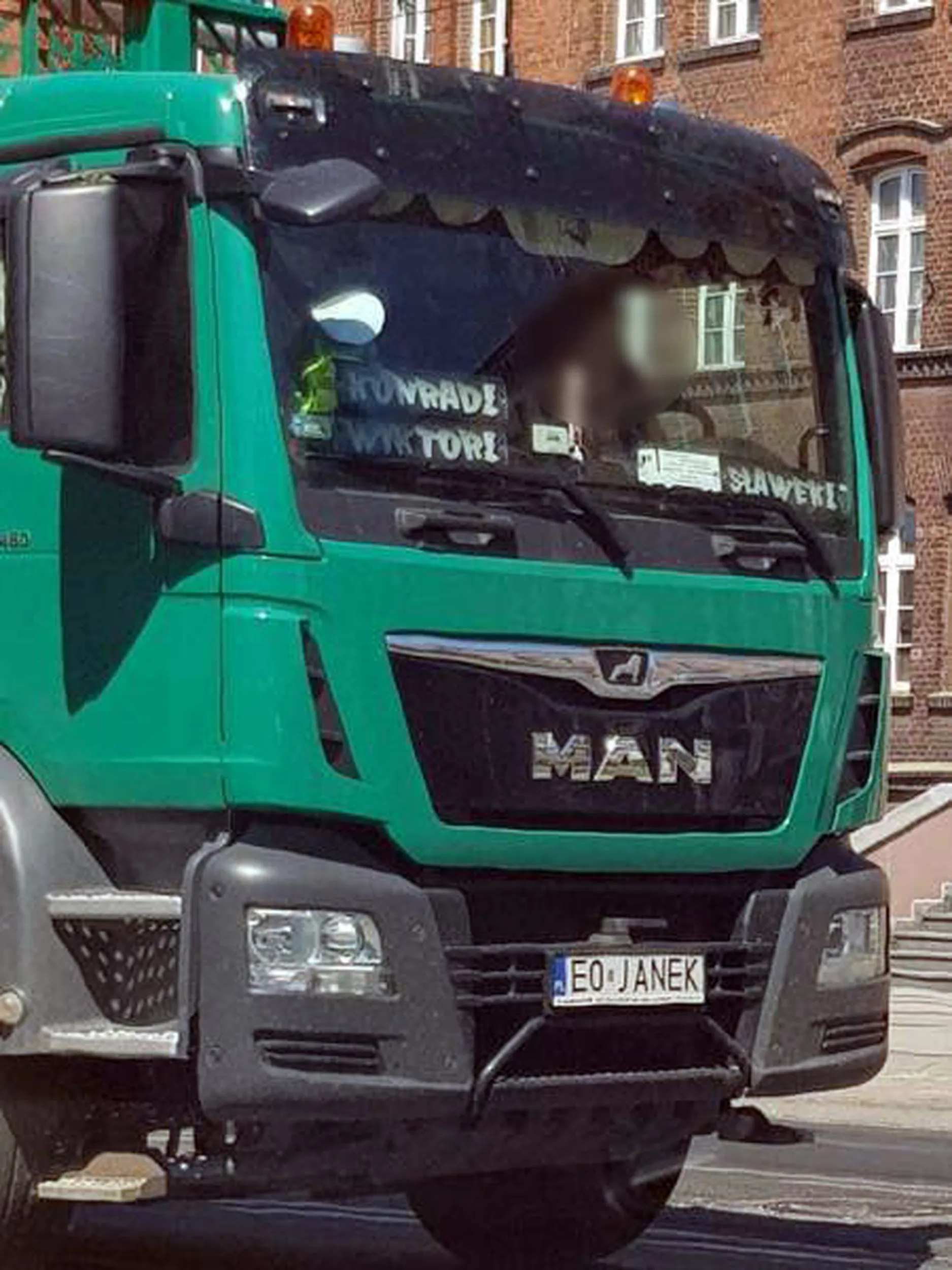 Fajny numer, blacha E0 JANEK