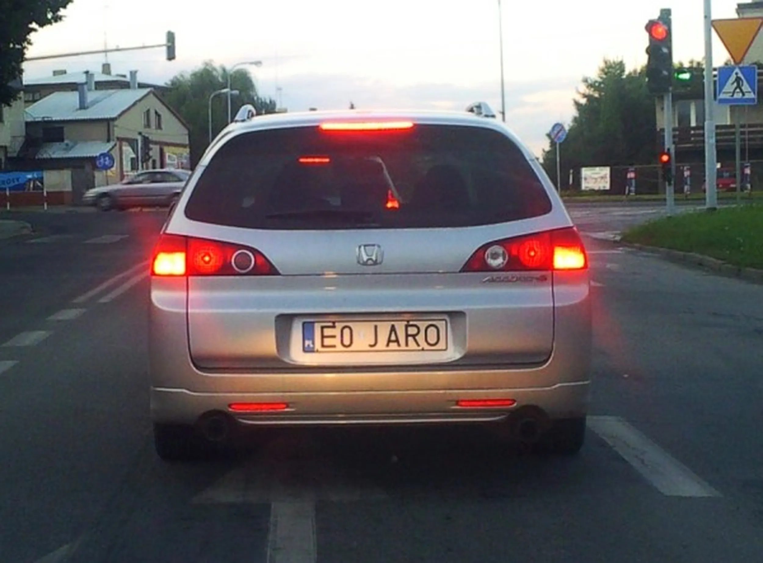 Fajny numer, blacha E0 JARO