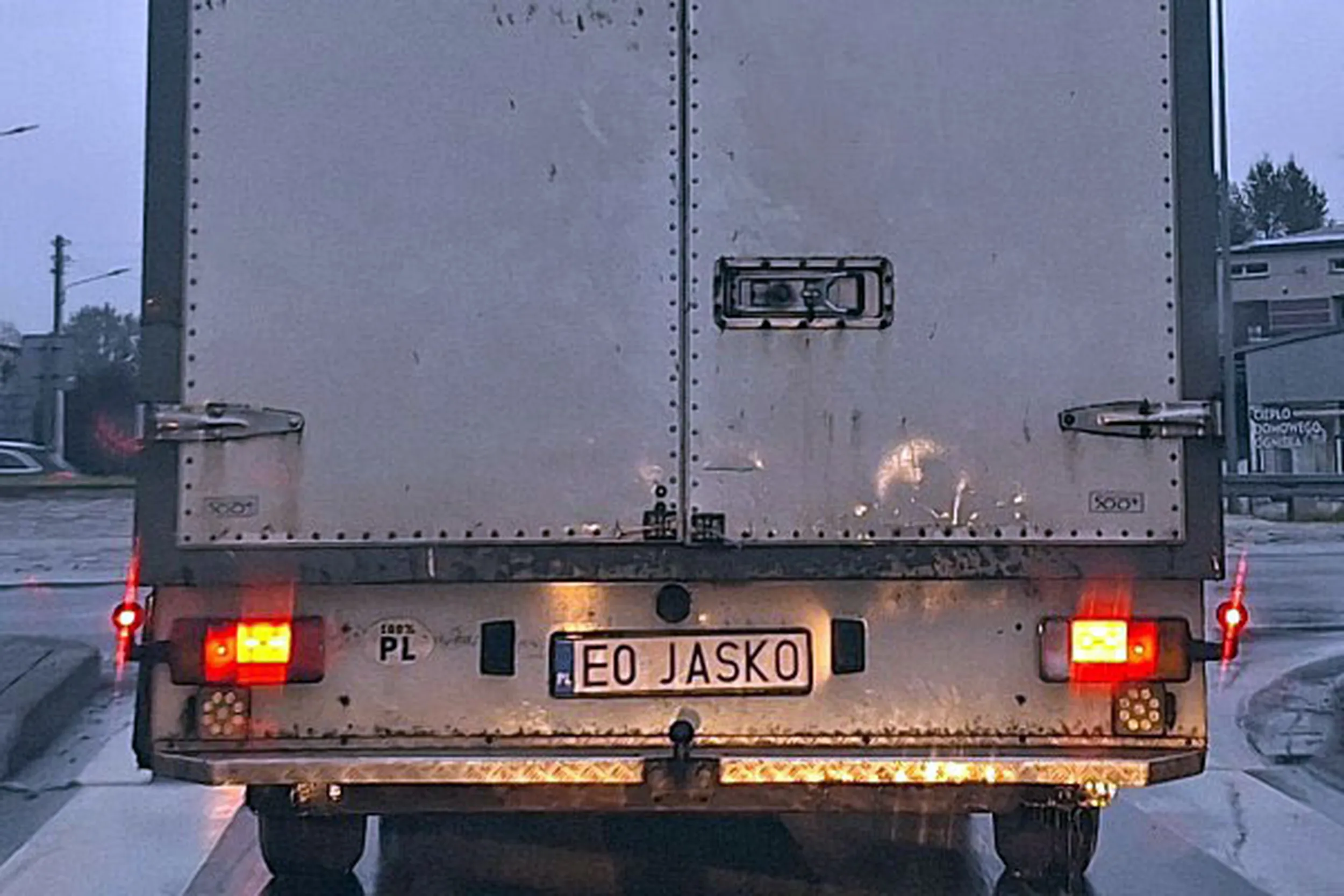 Fajny numer, blacha E0 JASKO