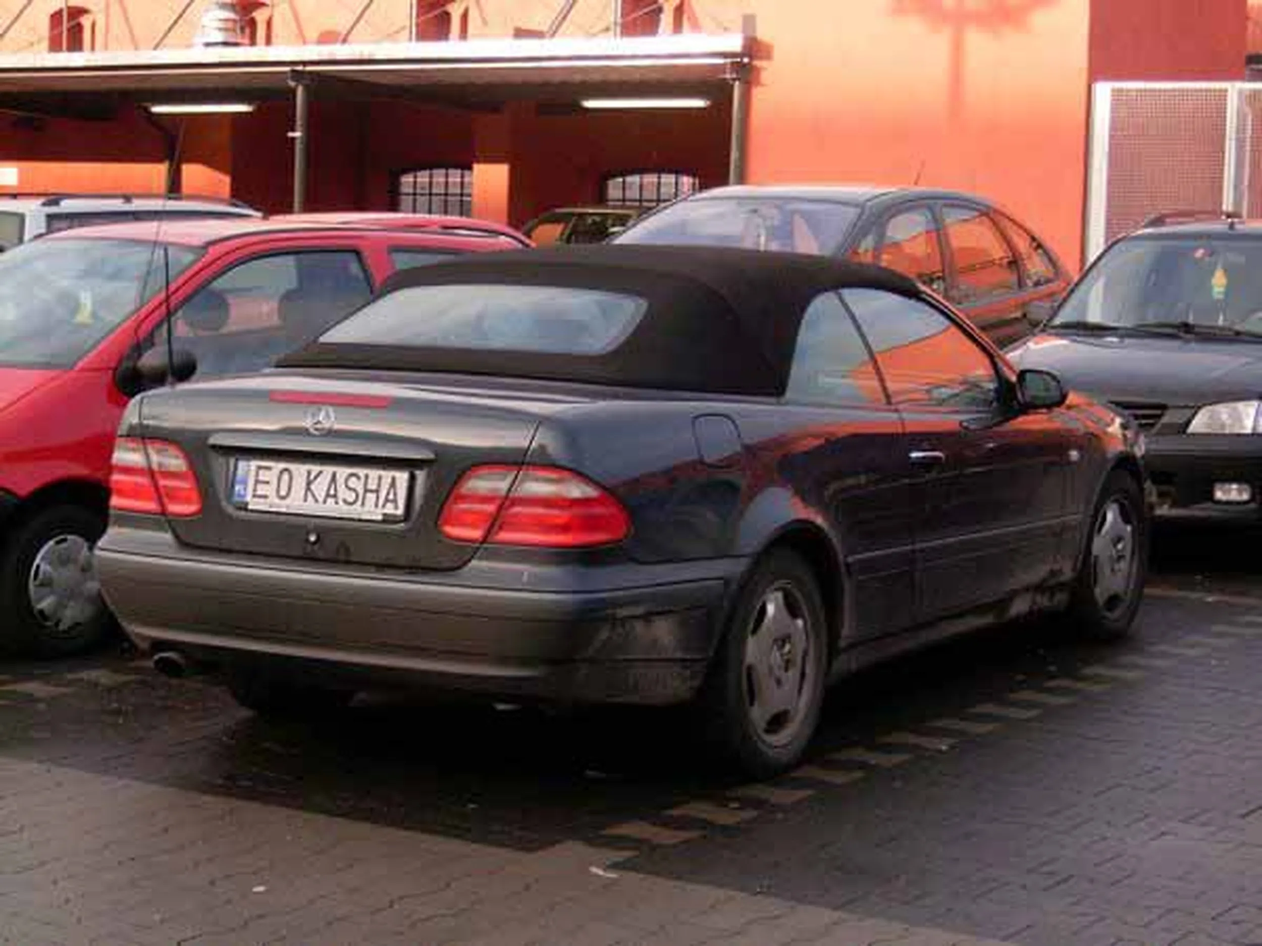 Fajny numer, blacha E0 KASHA