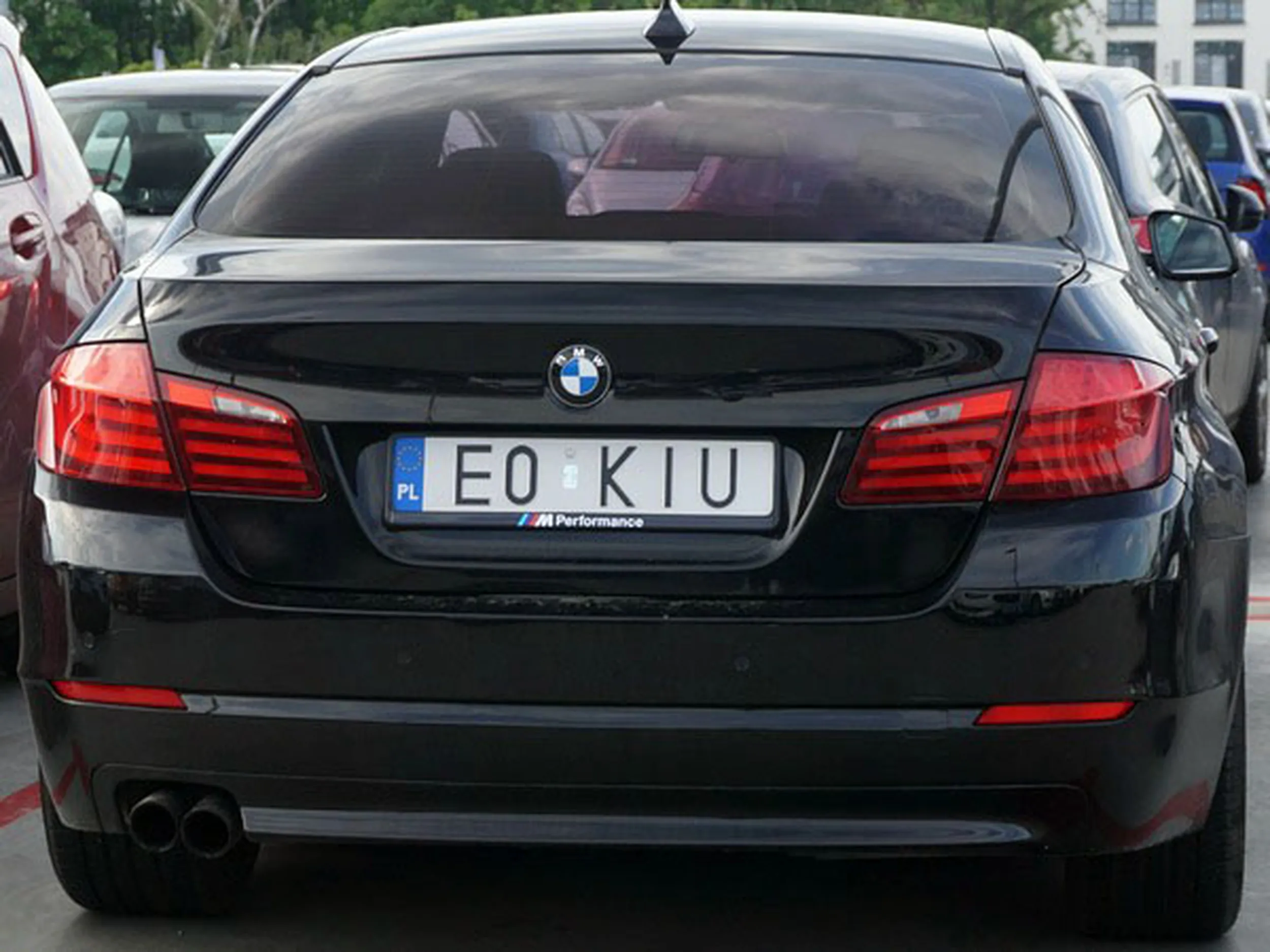 Fajny numer, blacha E0 KIU