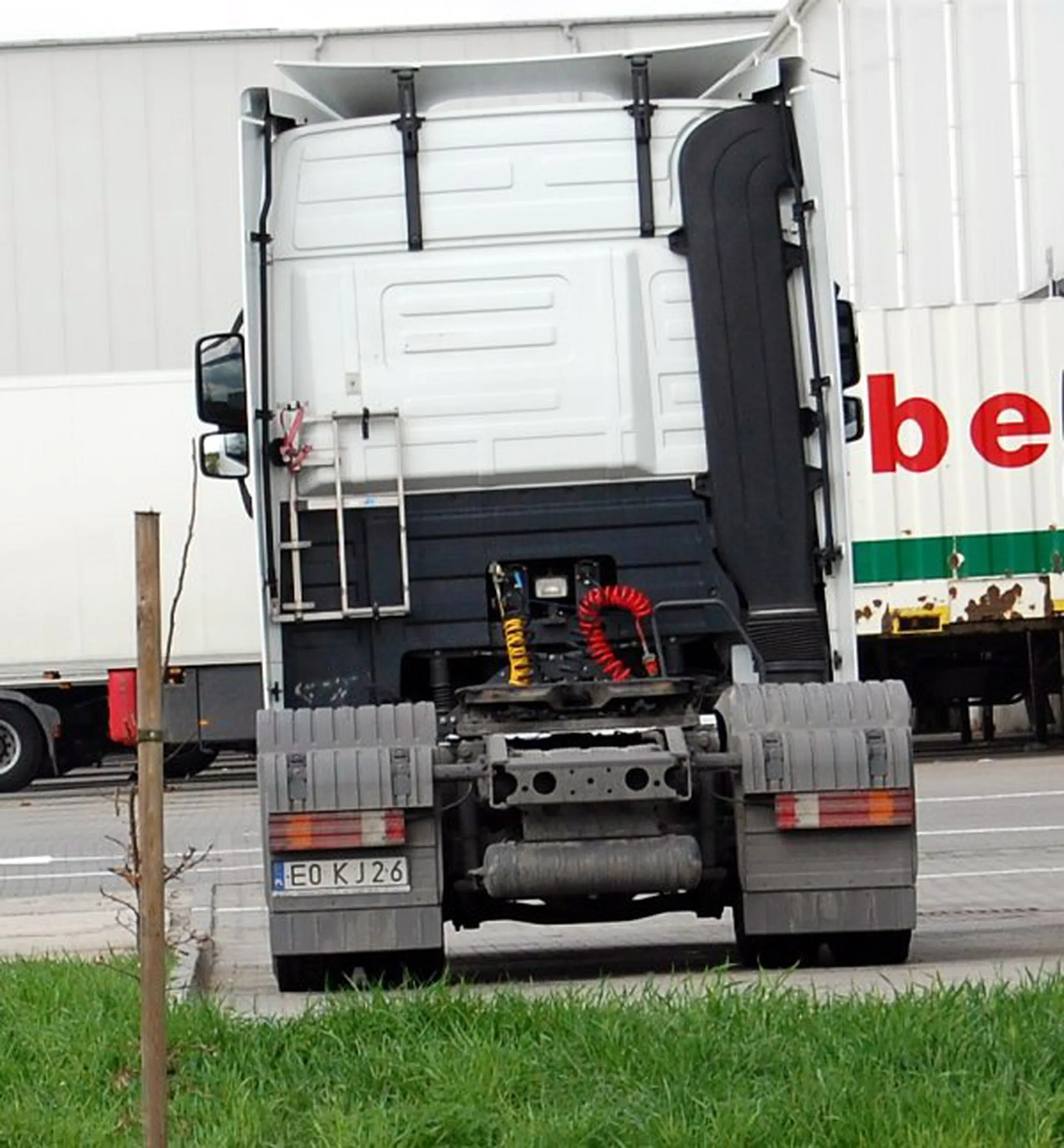 Fajny numer, blacha E0 KJ26