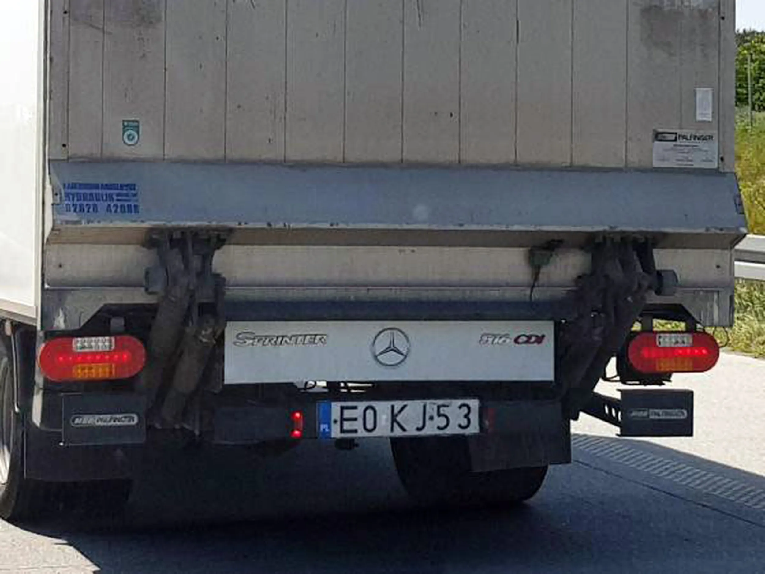 Fajny numer, blacha E0 KJ53