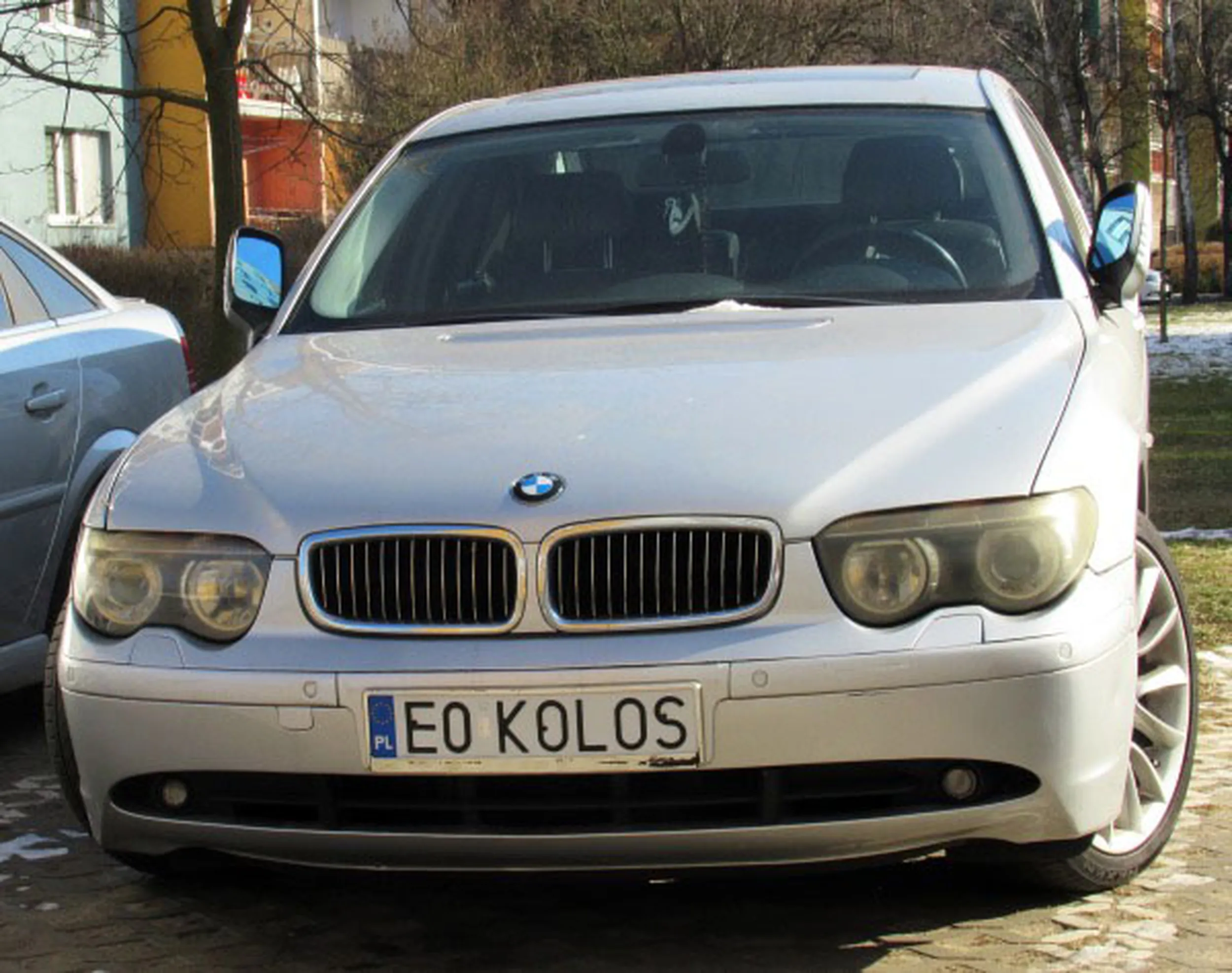 Fajny numer, blacha E0 KOLOS