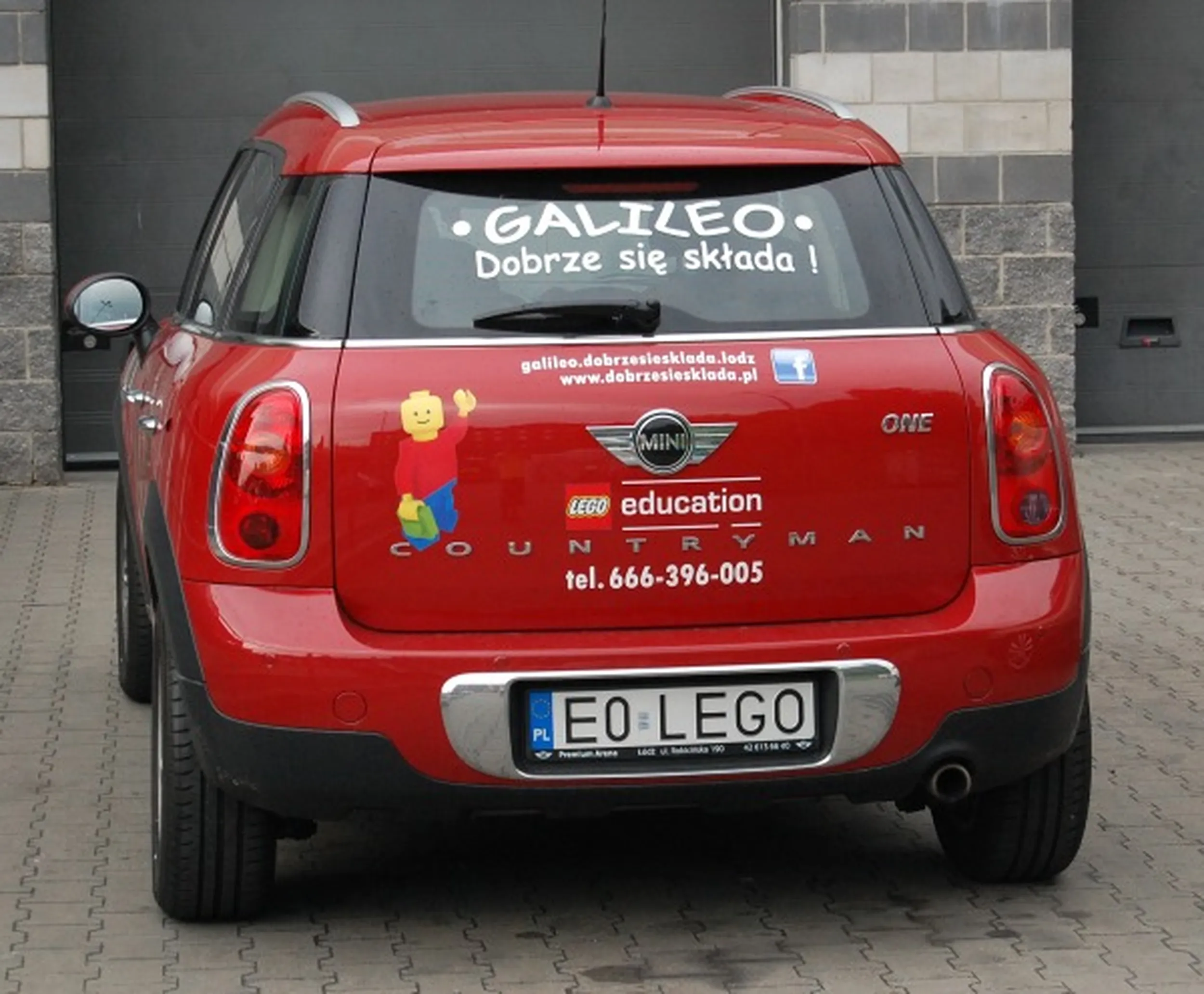 Fajny numer, blacha E0 LEGO