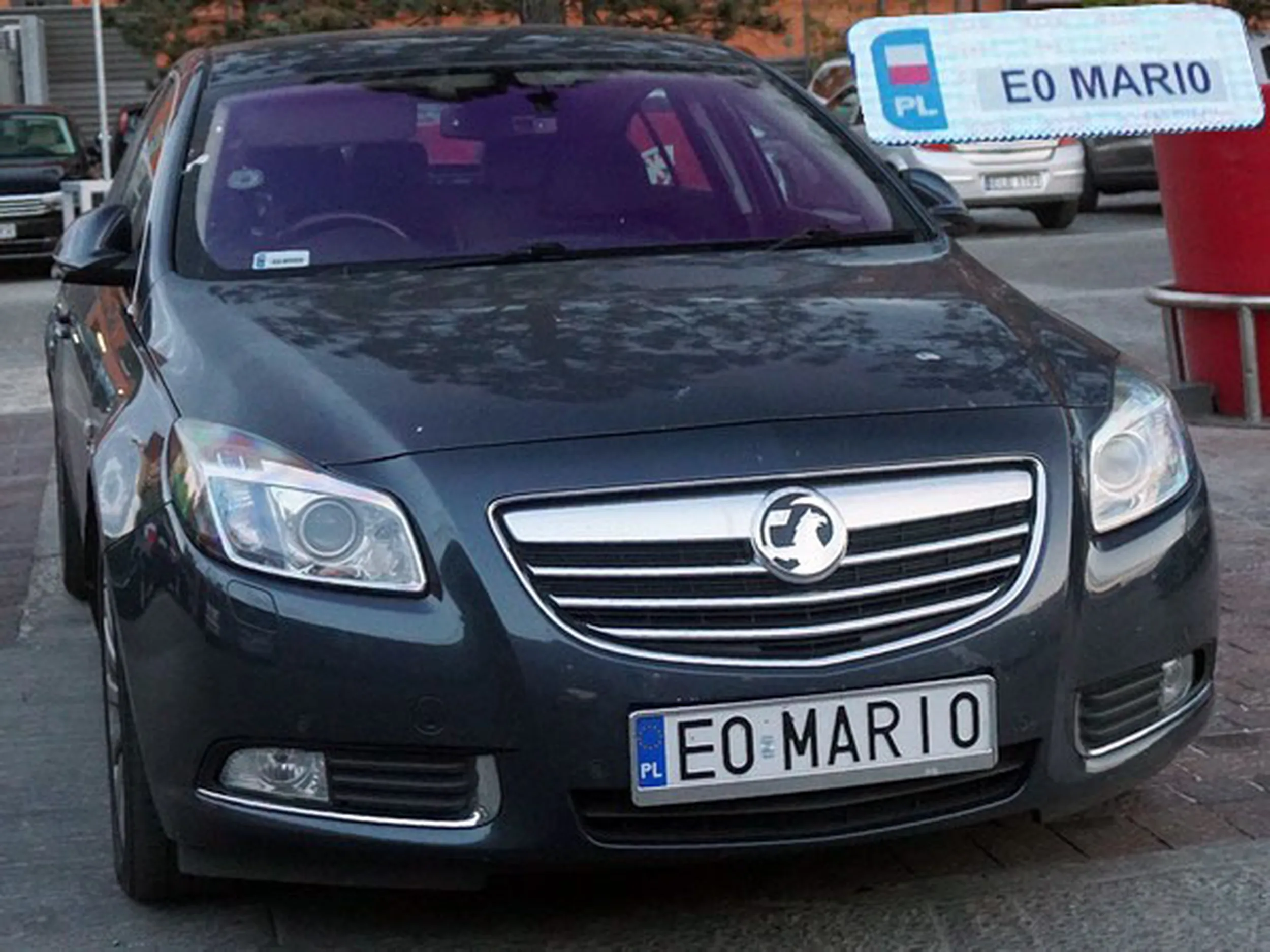 Fajny numer, blacha E0 MARI0