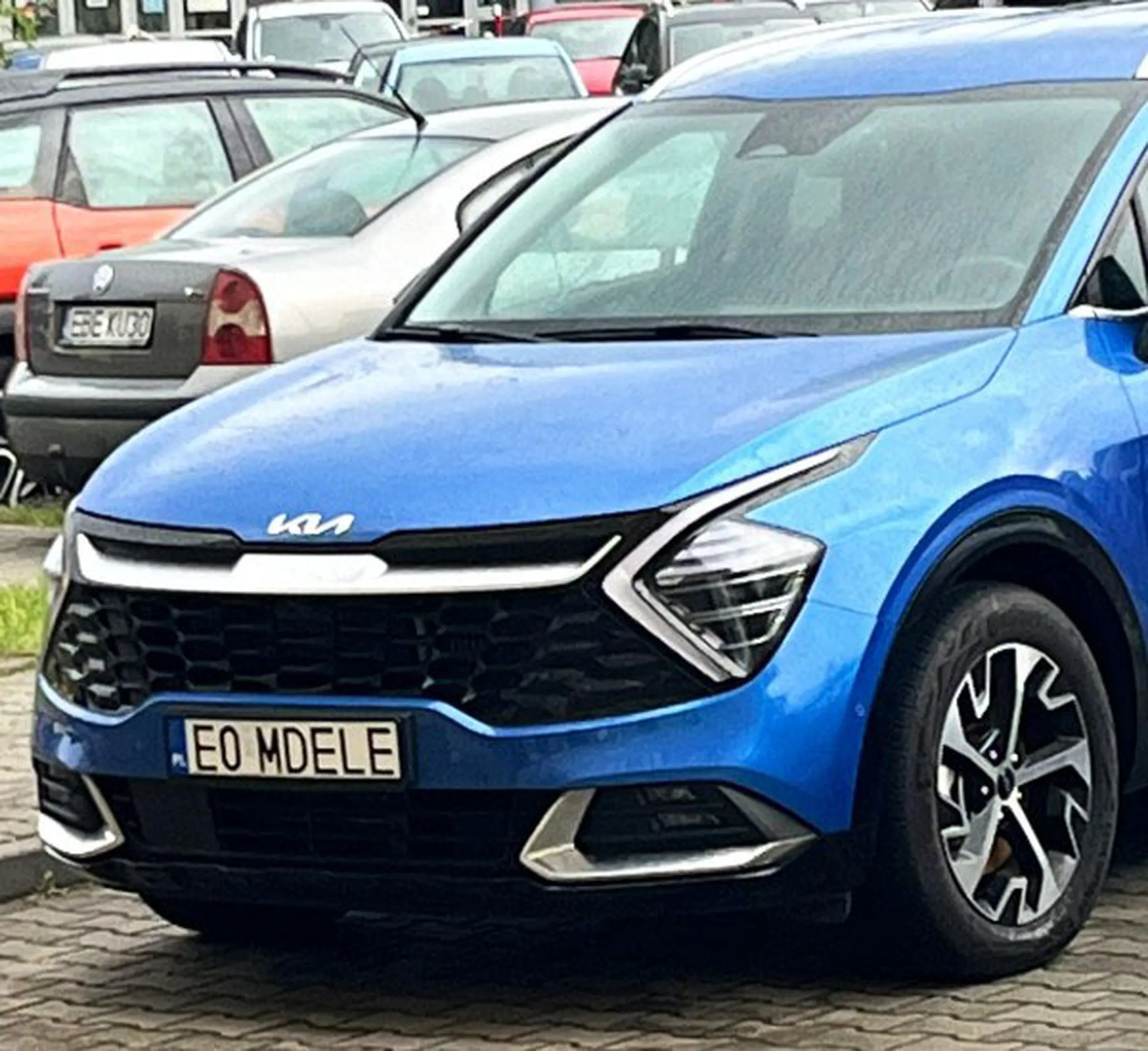 Fajny numer, blacha E0 MDELE