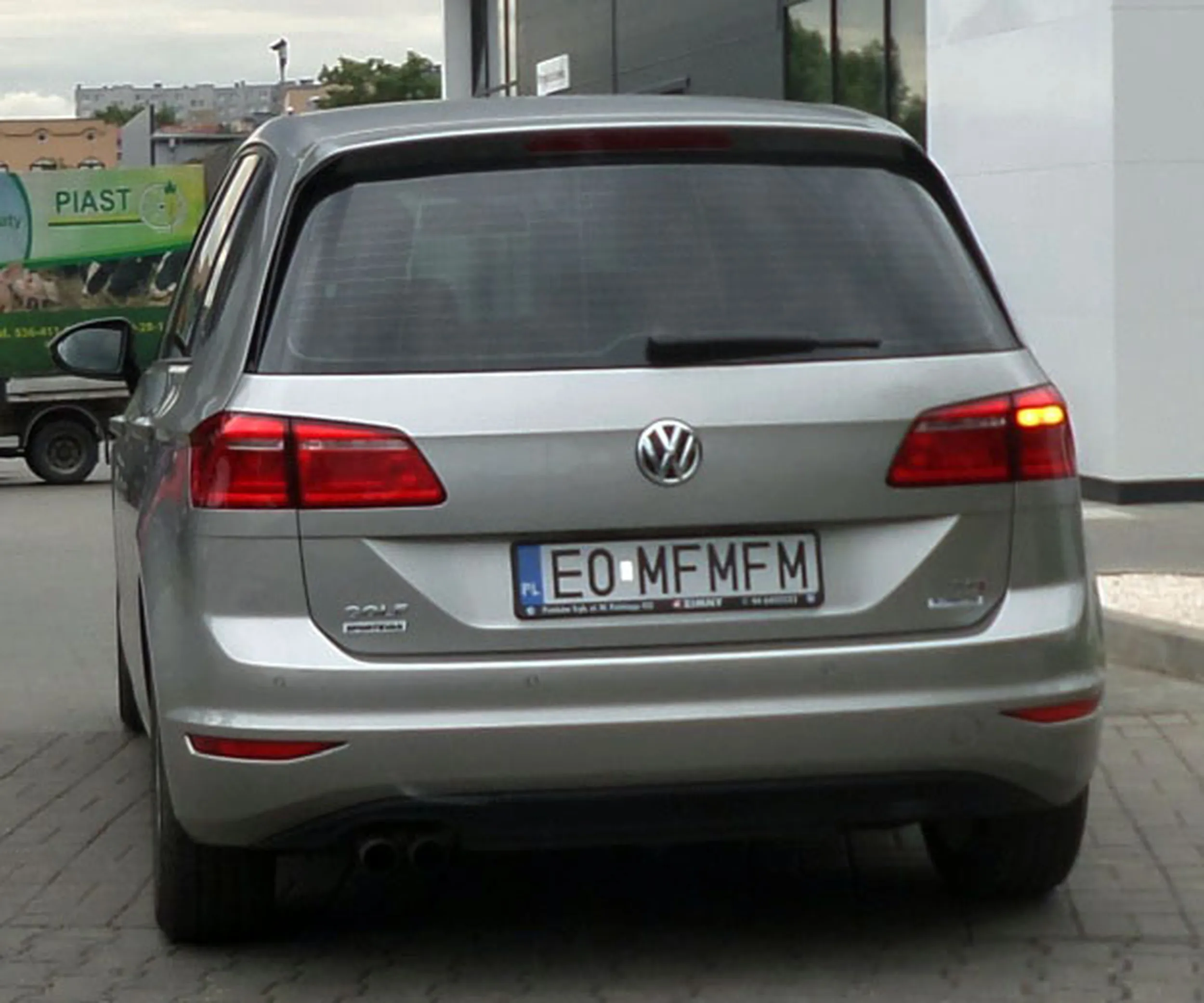 Fajny numer, blacha E0 MFMFM