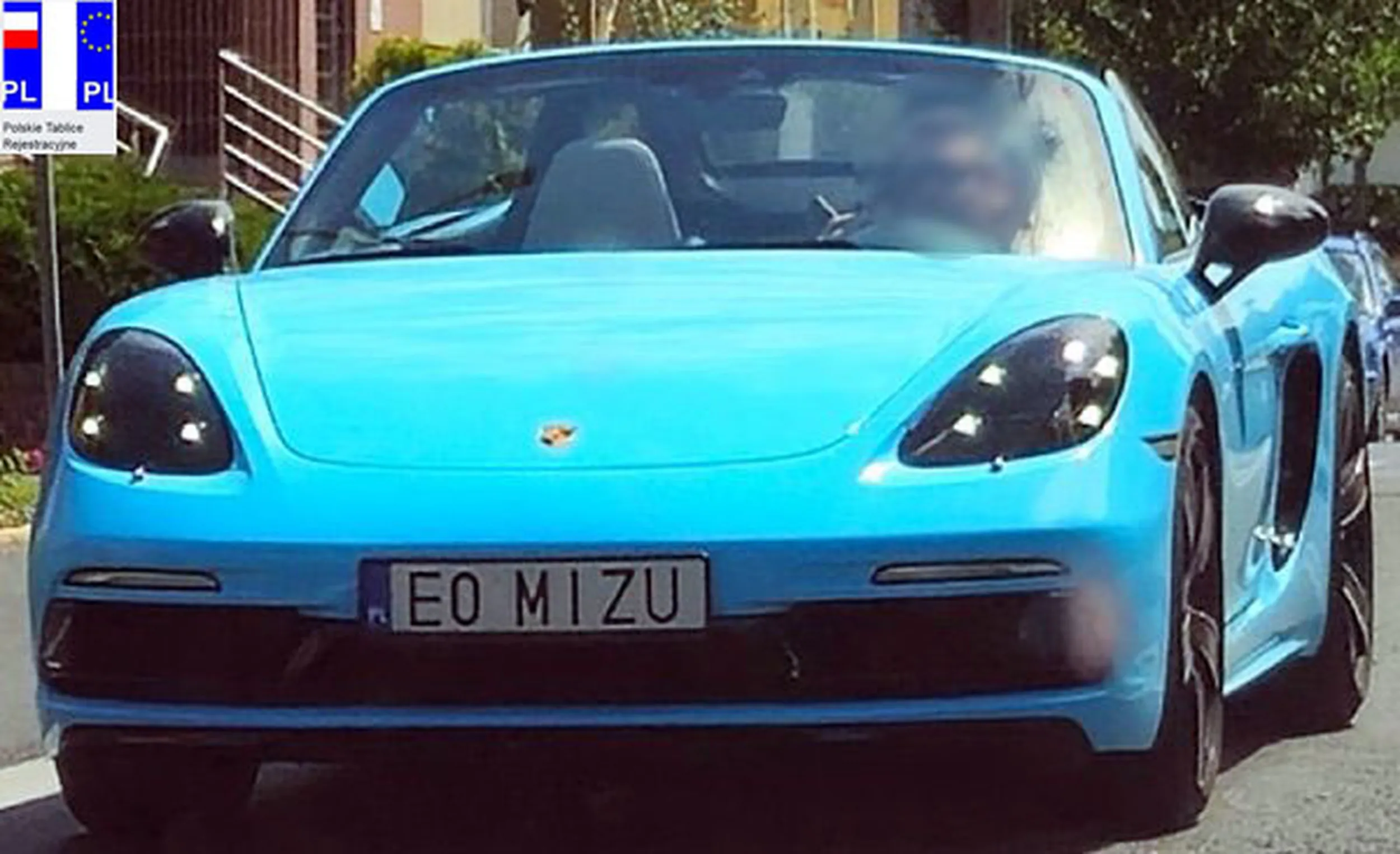 Fajny numer, blacha E0 MIZU